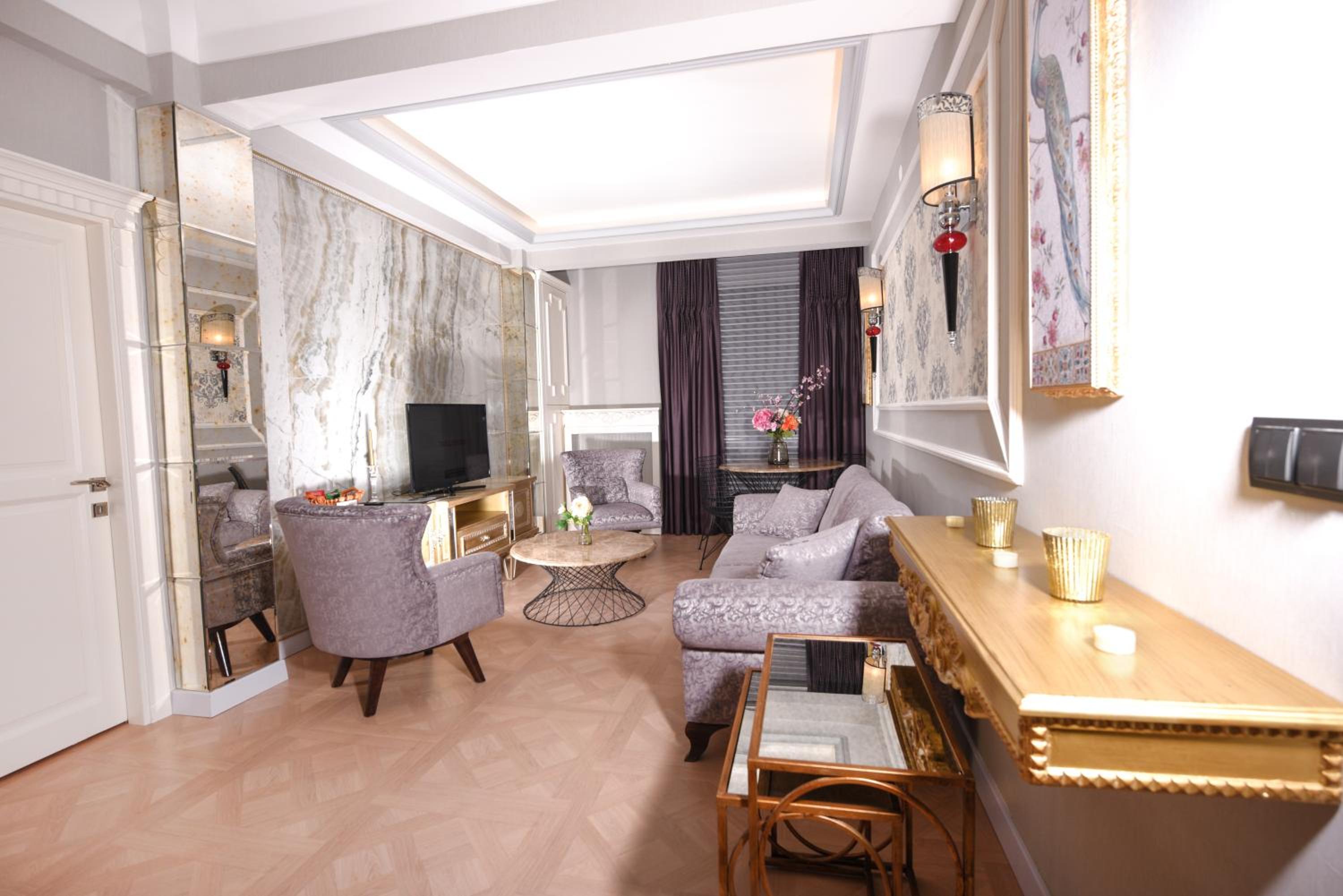 King Suite with Sea View - Photo 8
