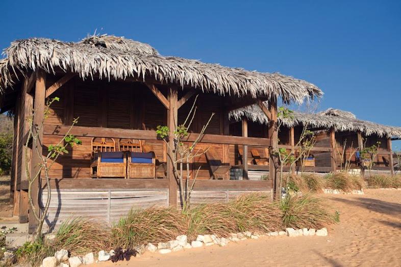 Bungalow with Sea View photo 3