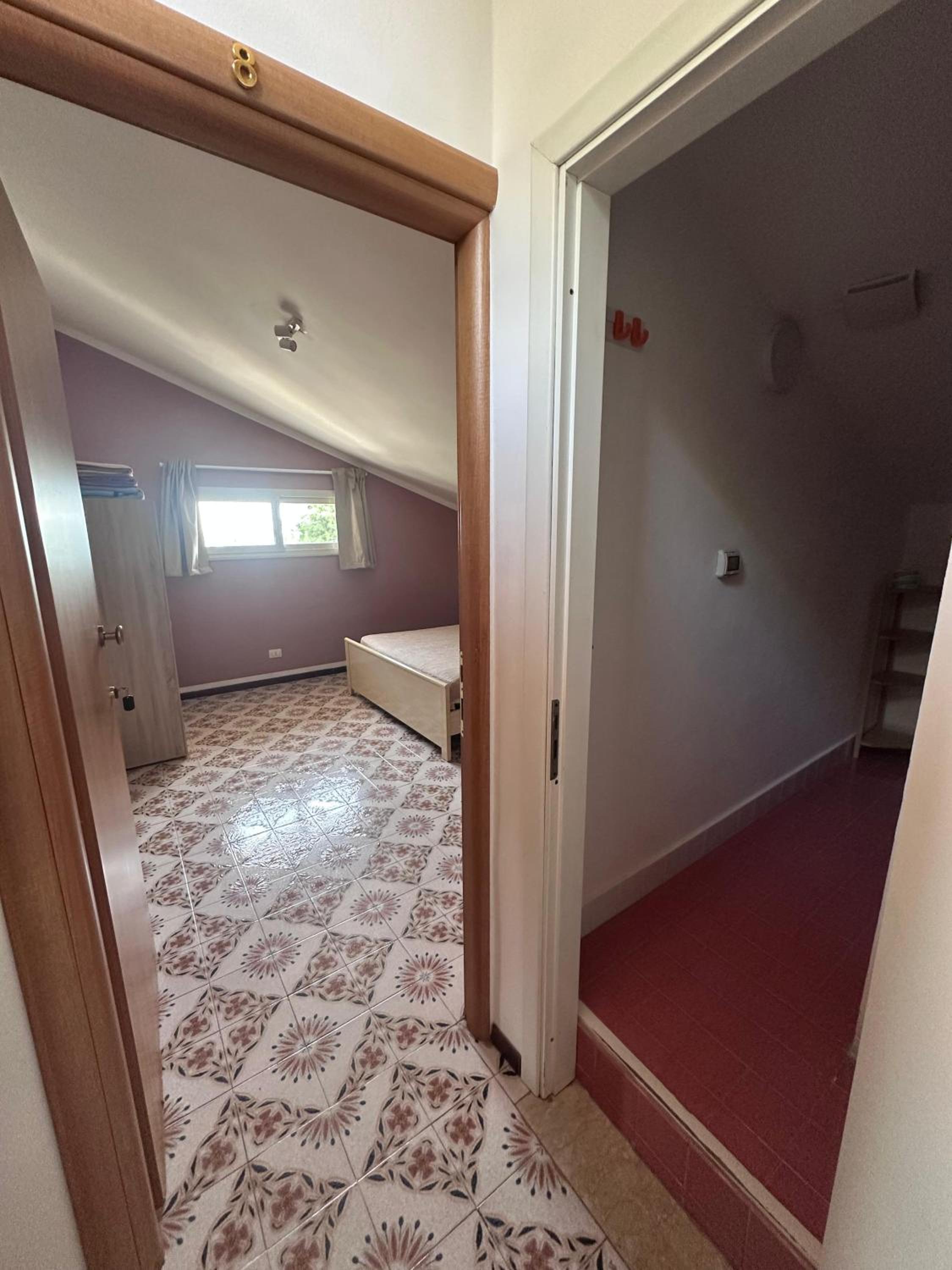 Family Room with Private Bathroom photo 3