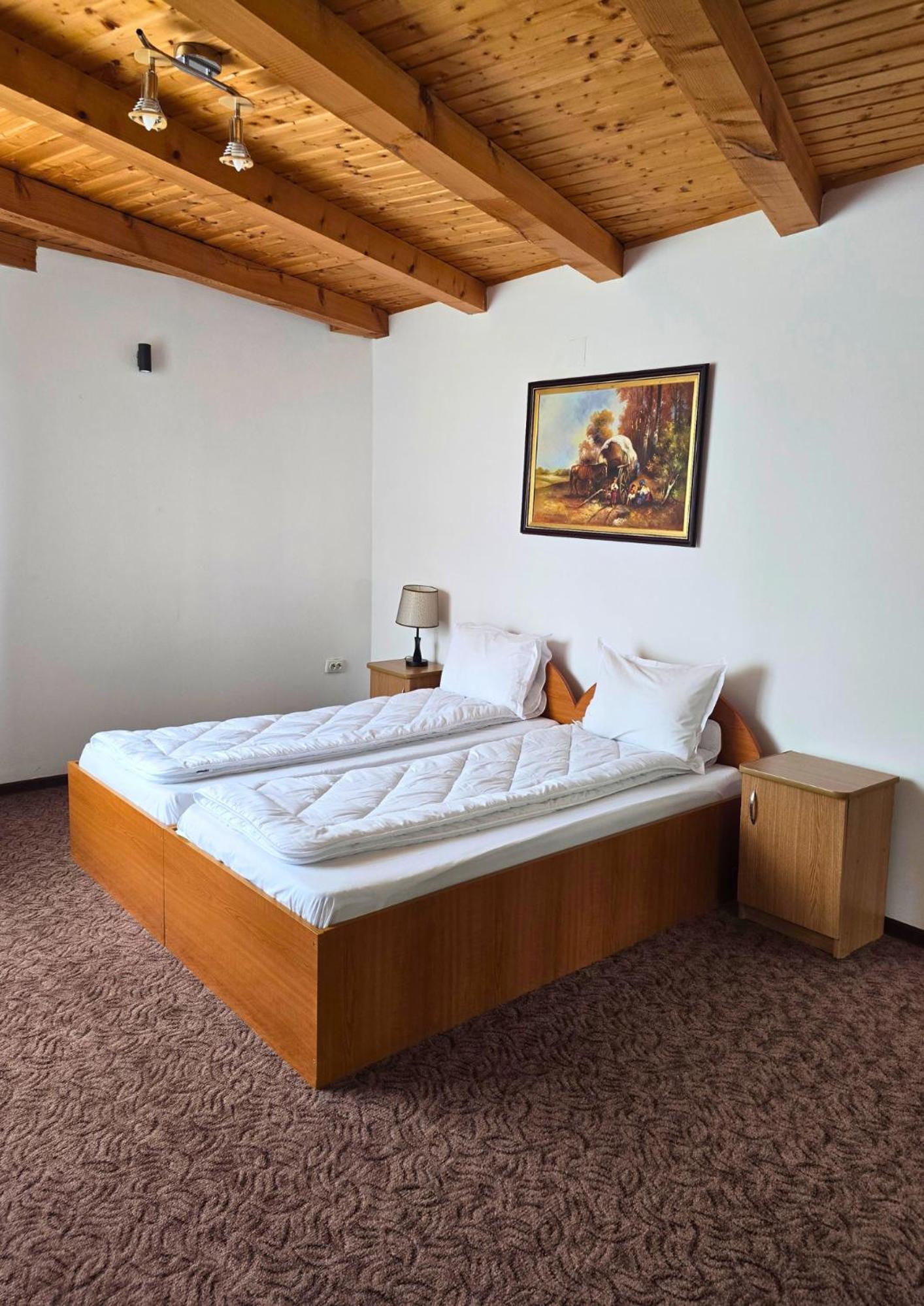 Quadruple Room with Private Bathroom