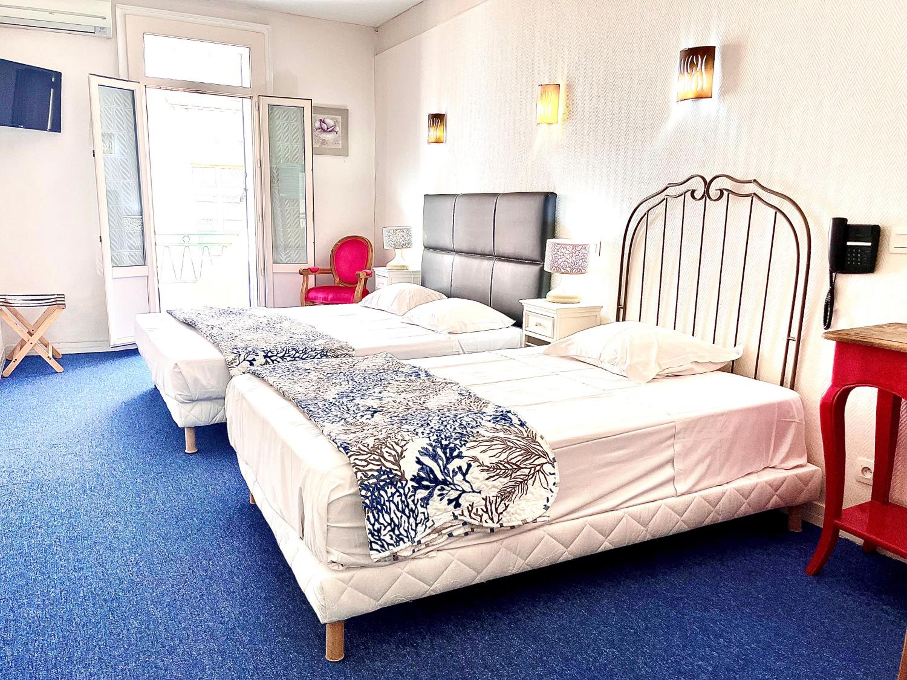 Triple Room with Balcony photo 2