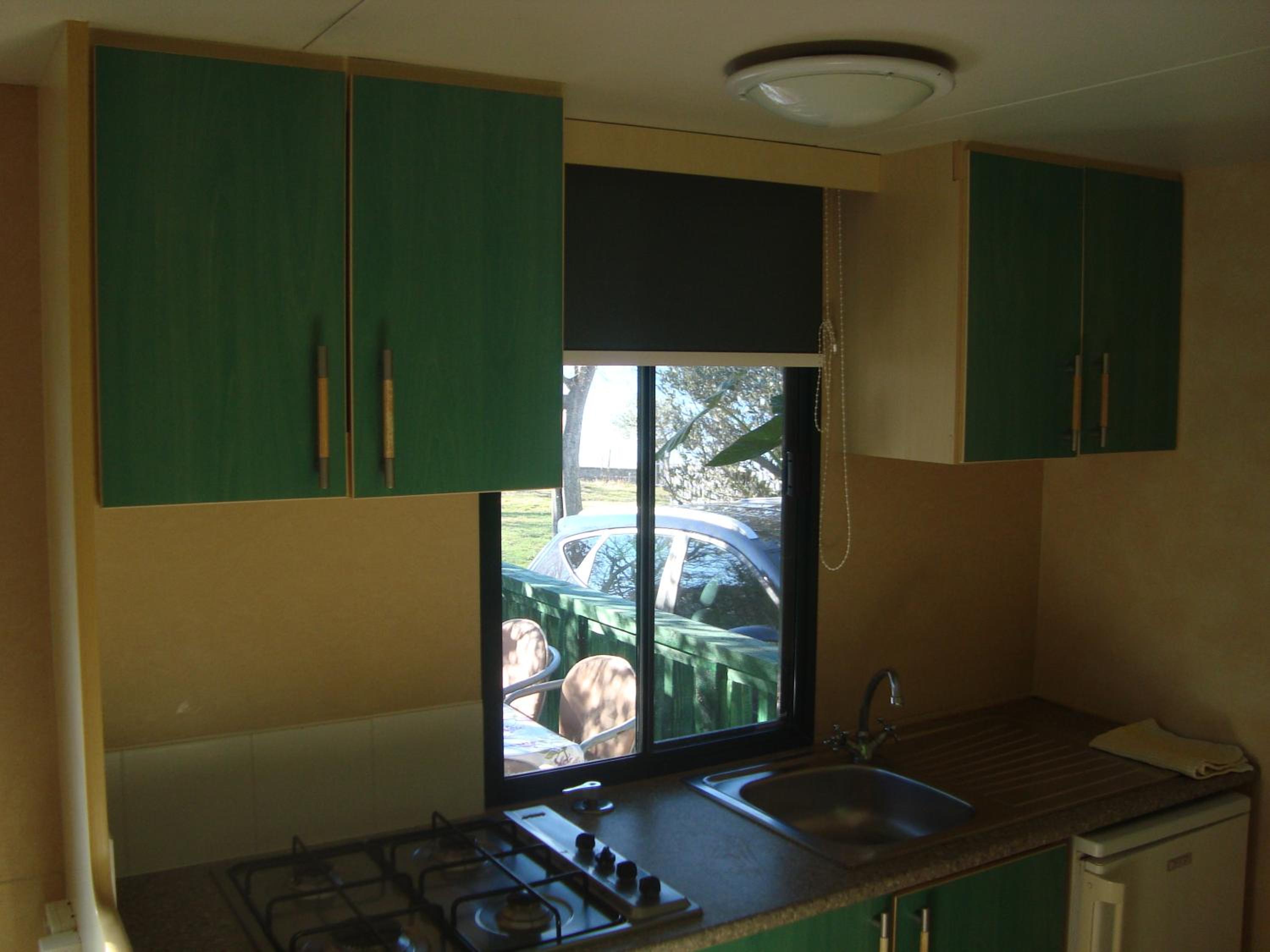 Mobile Home photo 3