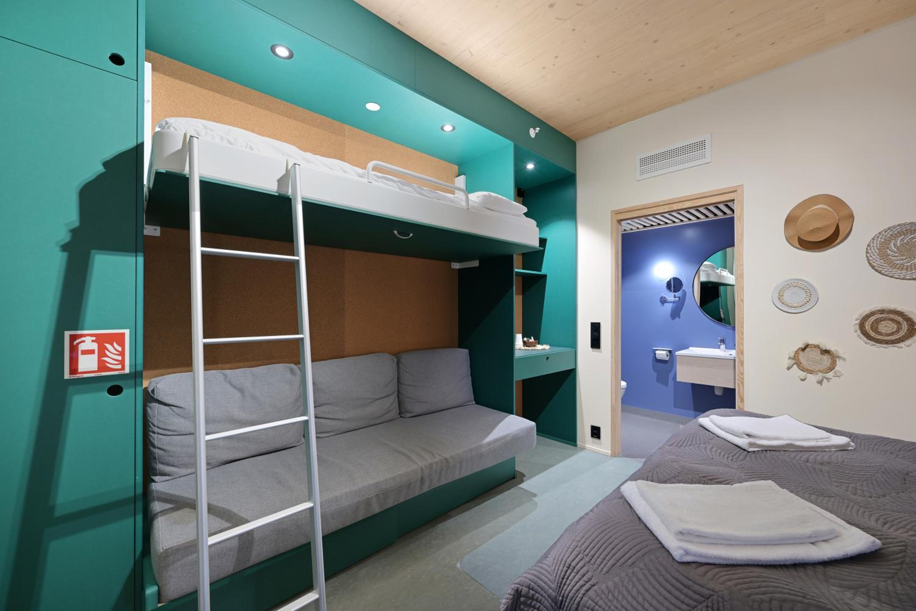 Double Room Second Floor - Photo 4