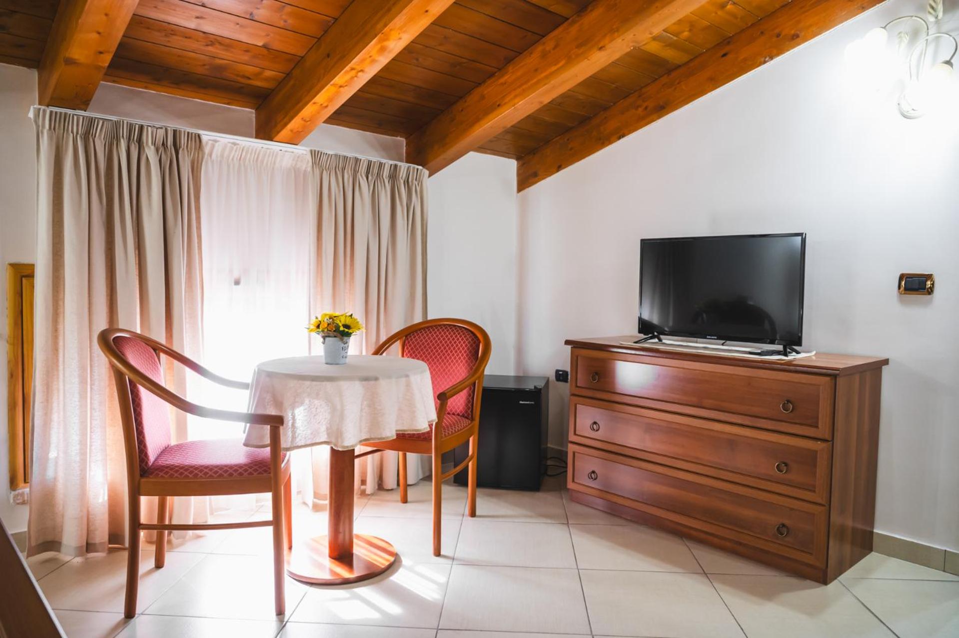 King Room - Photo 10