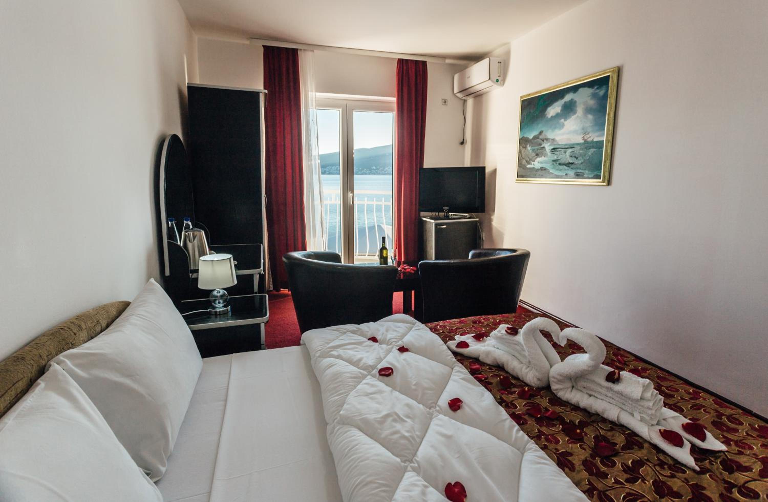 Superior Double Room with Sea View