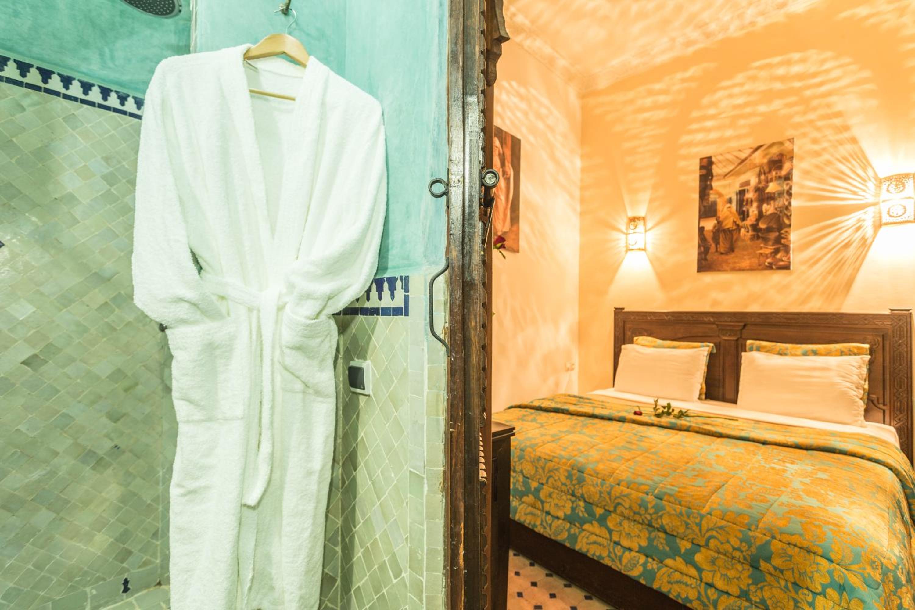 Standard Double Room - Photo 1