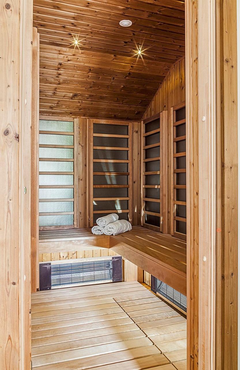 Apartment with Sauna photo 3