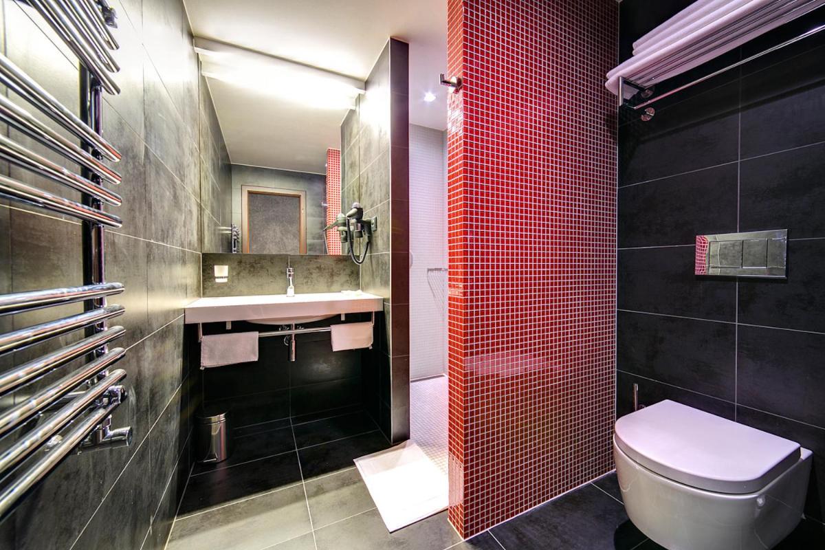 Basic Triple Room