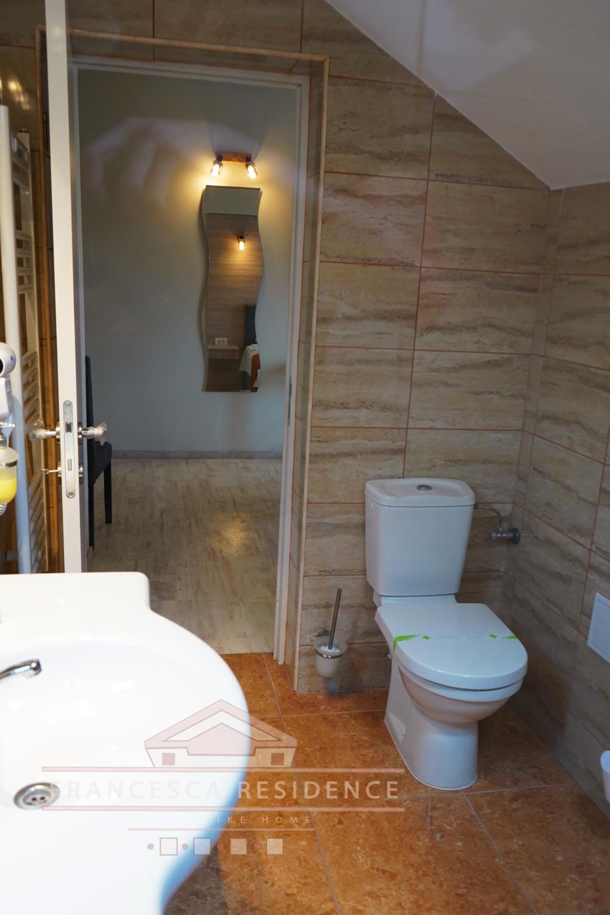 Twin Room with City View photo 2