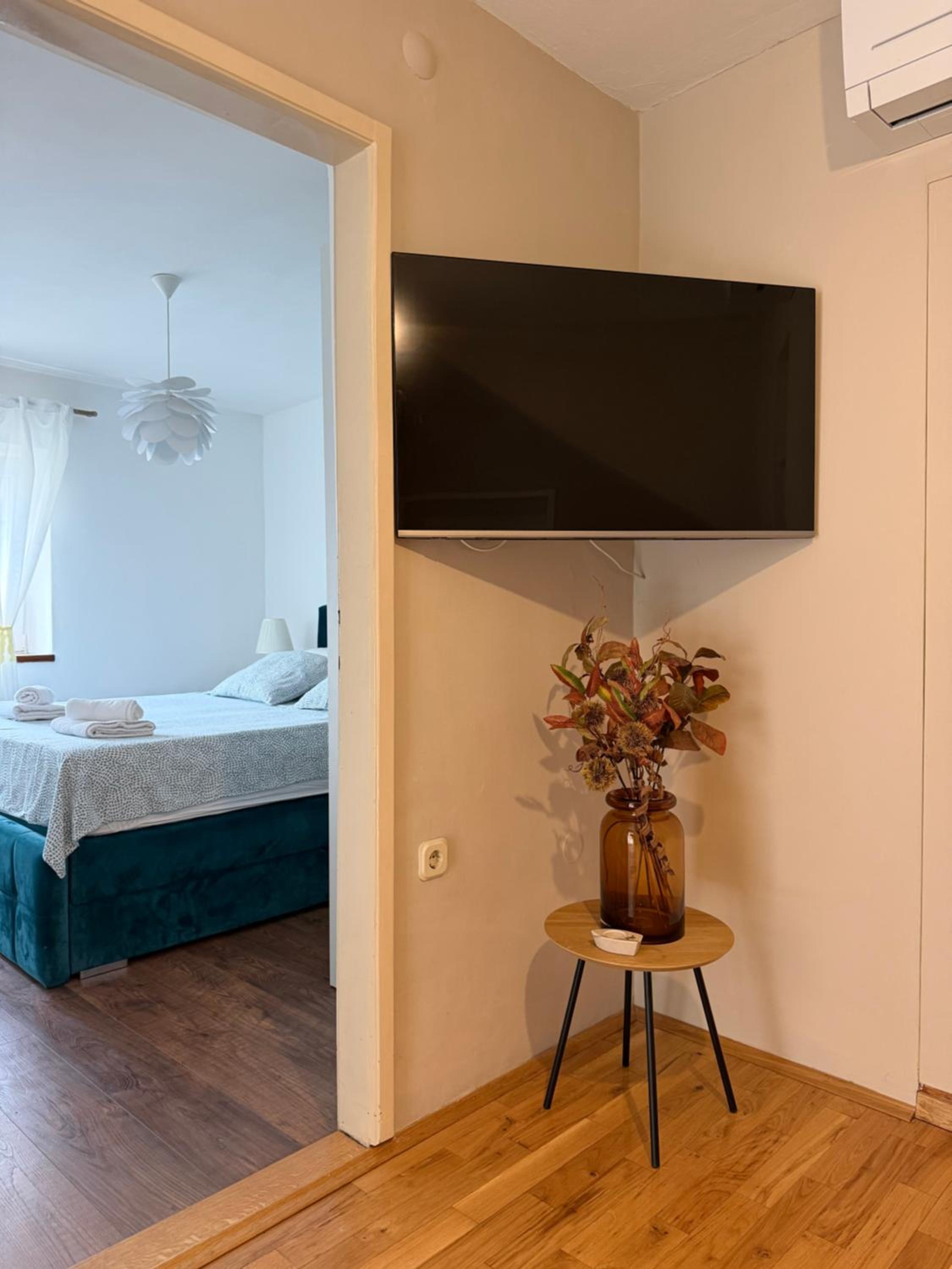 One-Bedroom Apartment with Sea View photo 1