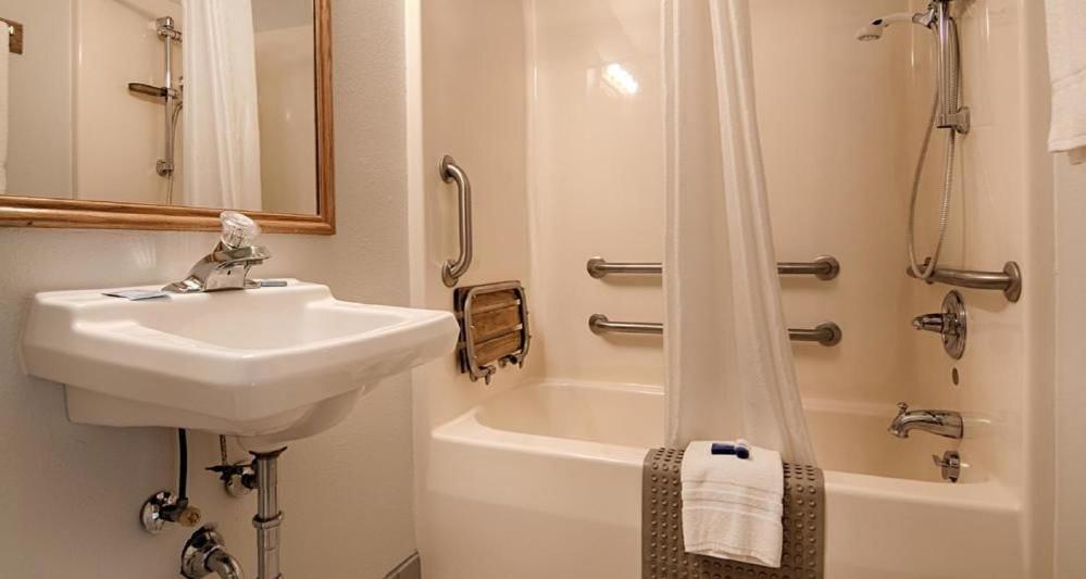 Double Room - Disability Access