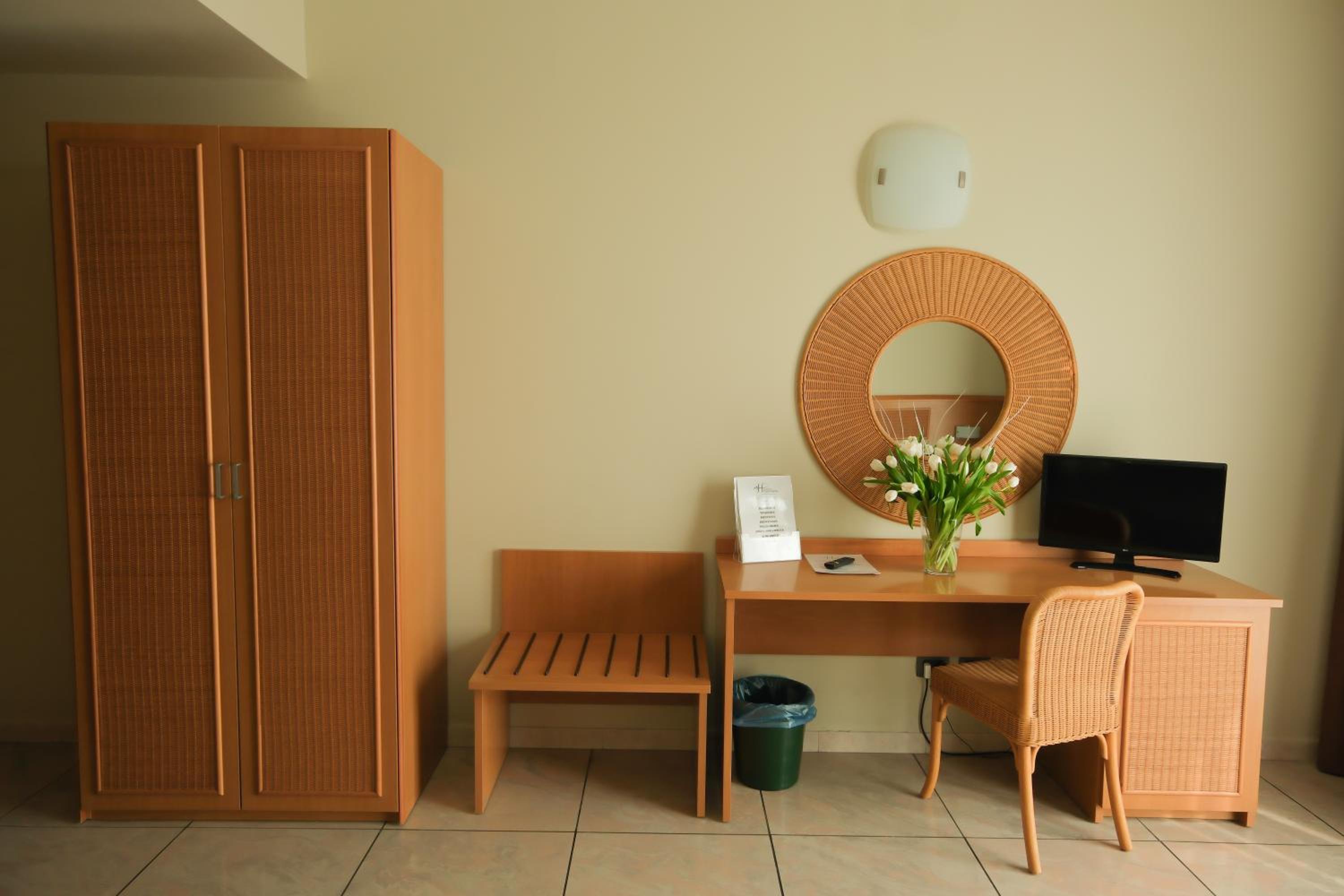 Triple Room - Photo 10