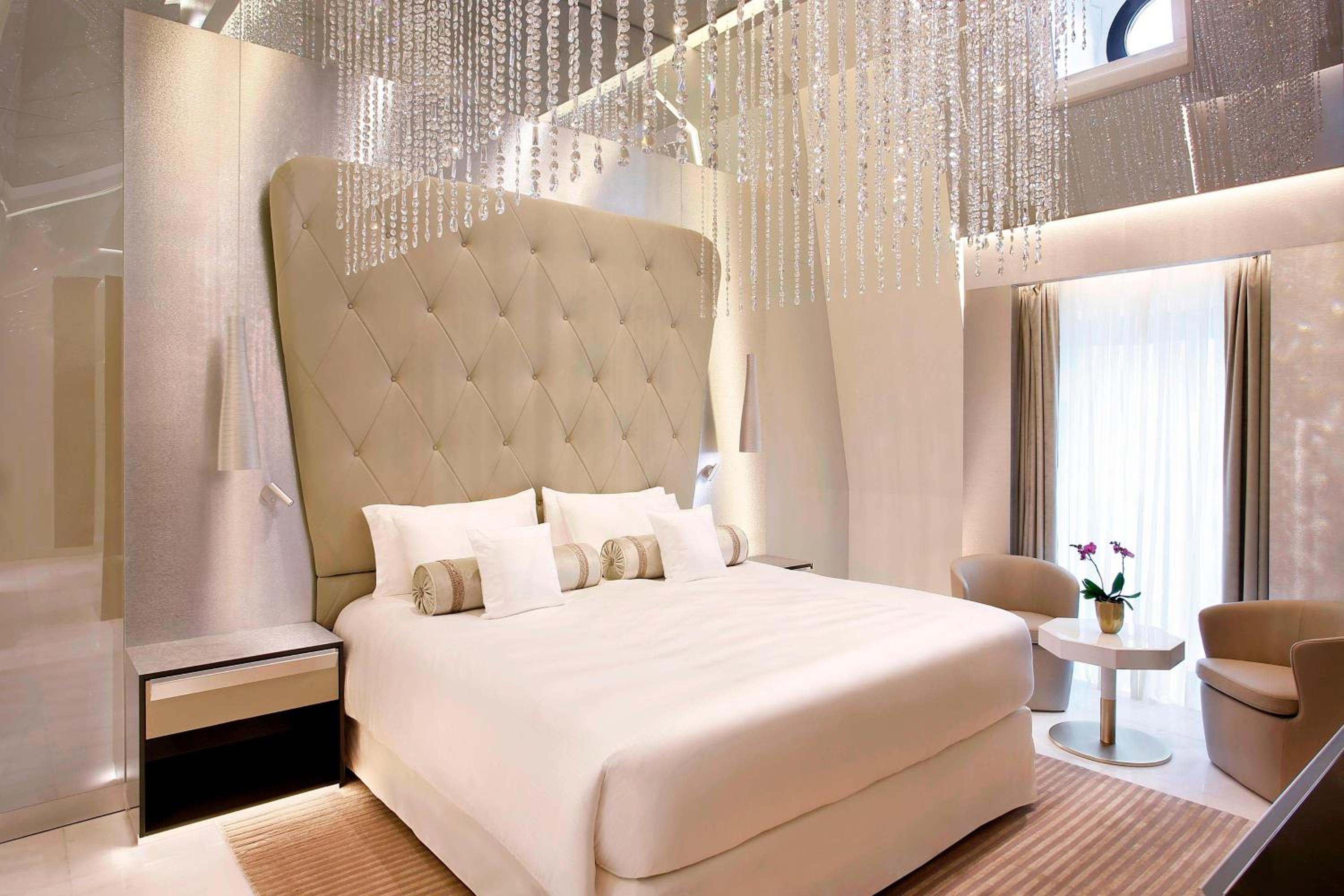 Katara Royal Suite, 4 Bedroom Penthouse Suite, Skyline view