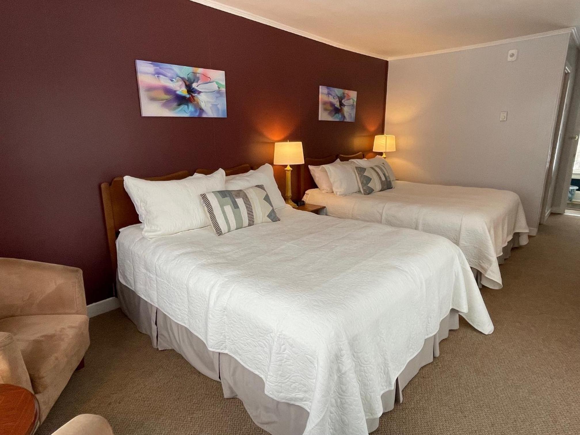 Double Room with Private Bathroom photo 3