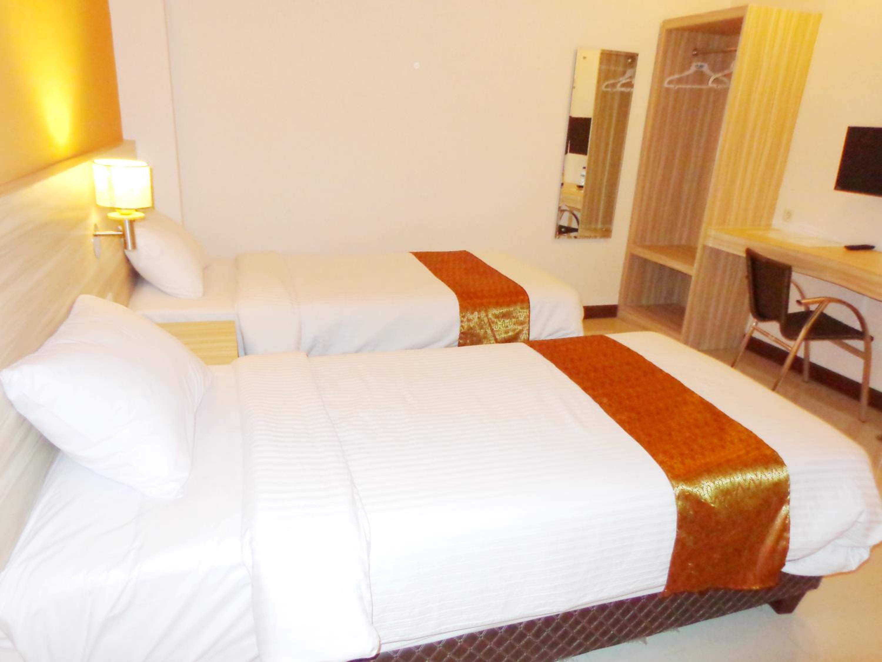 Deluxe Twin Room - Photo 3