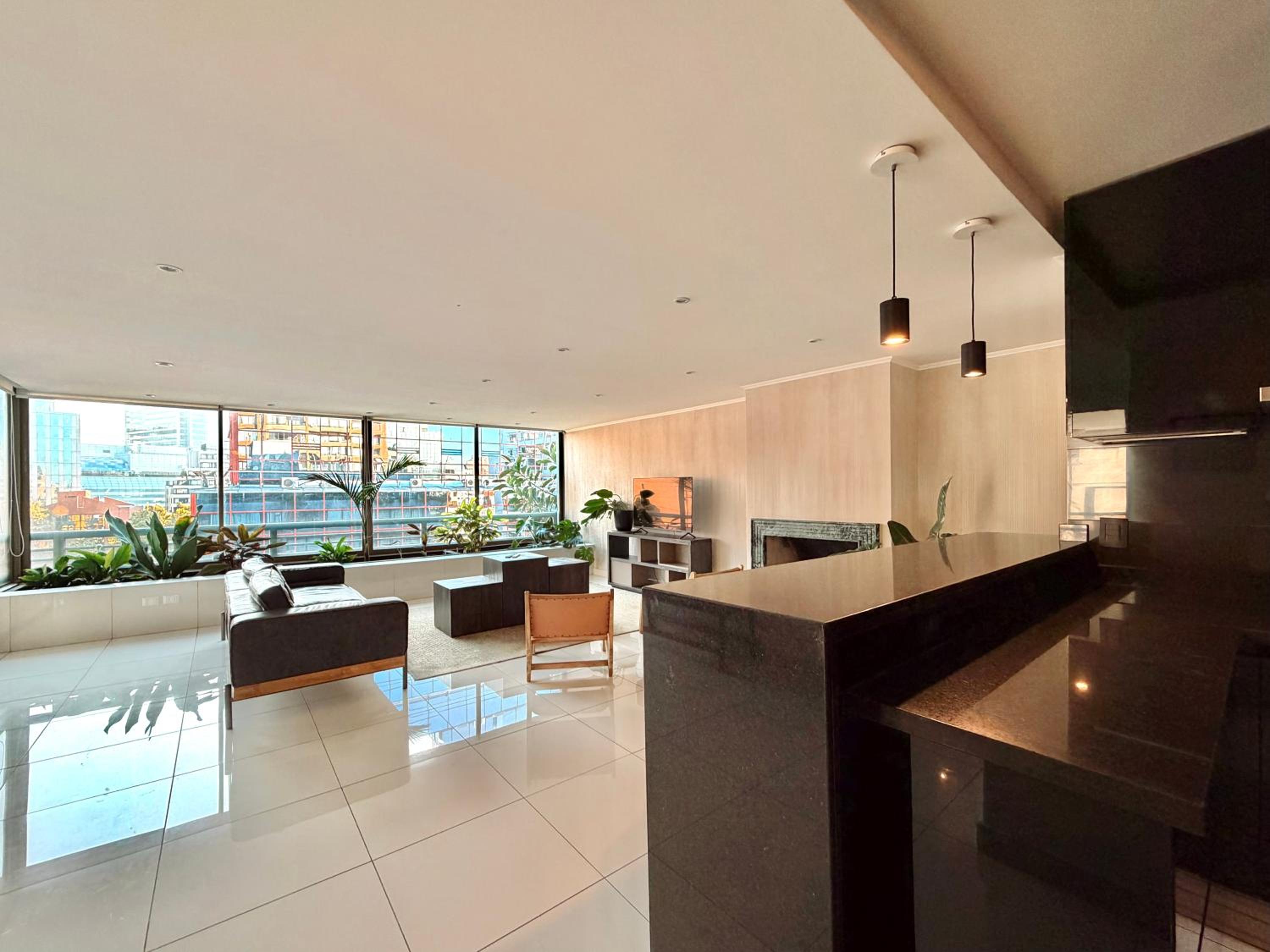 Two-Bedroom Deluxe Apartment with Balcony photo 3