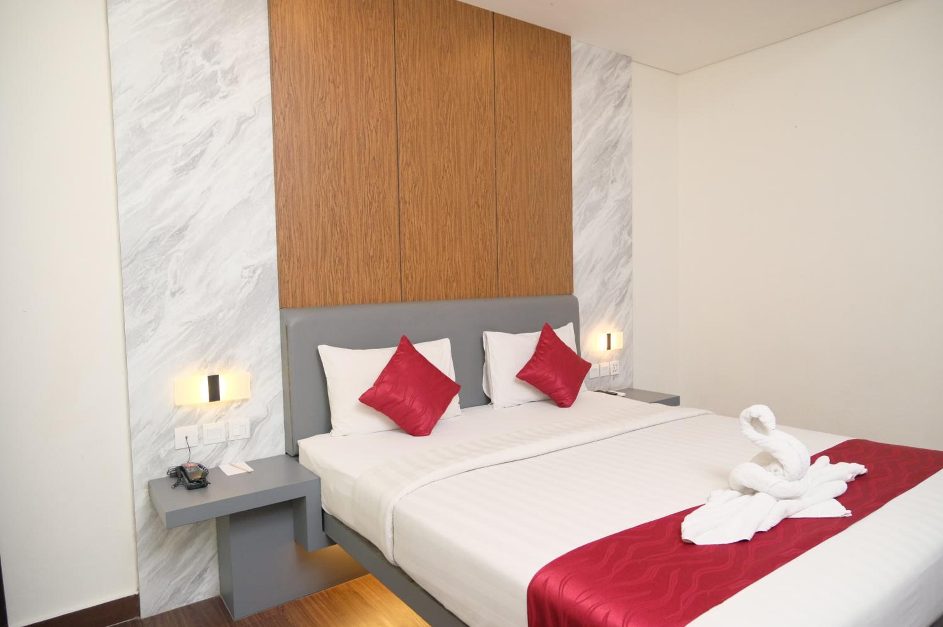 Double or Twin Room photo 2