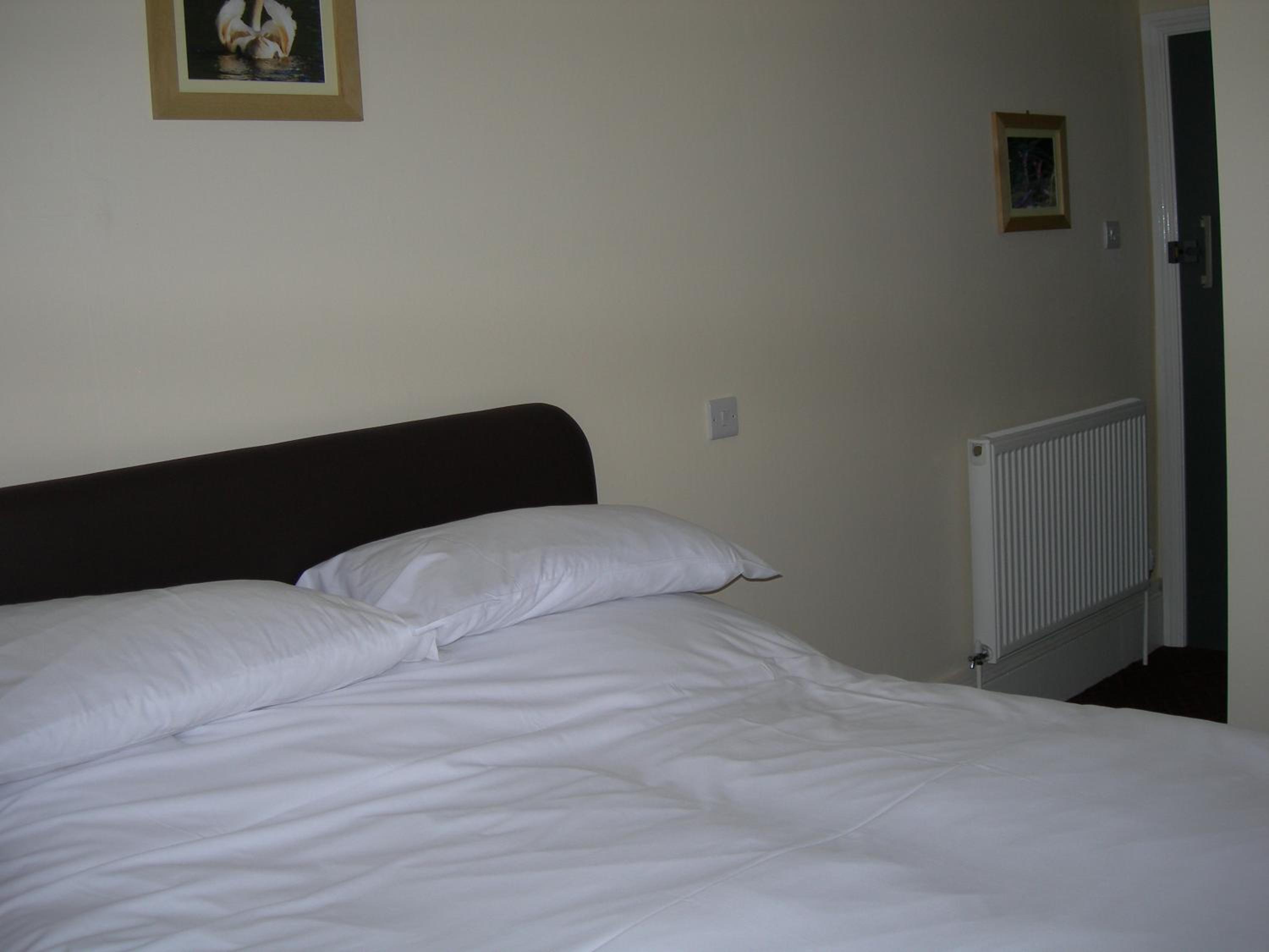 Standard Double Room - Photo 2