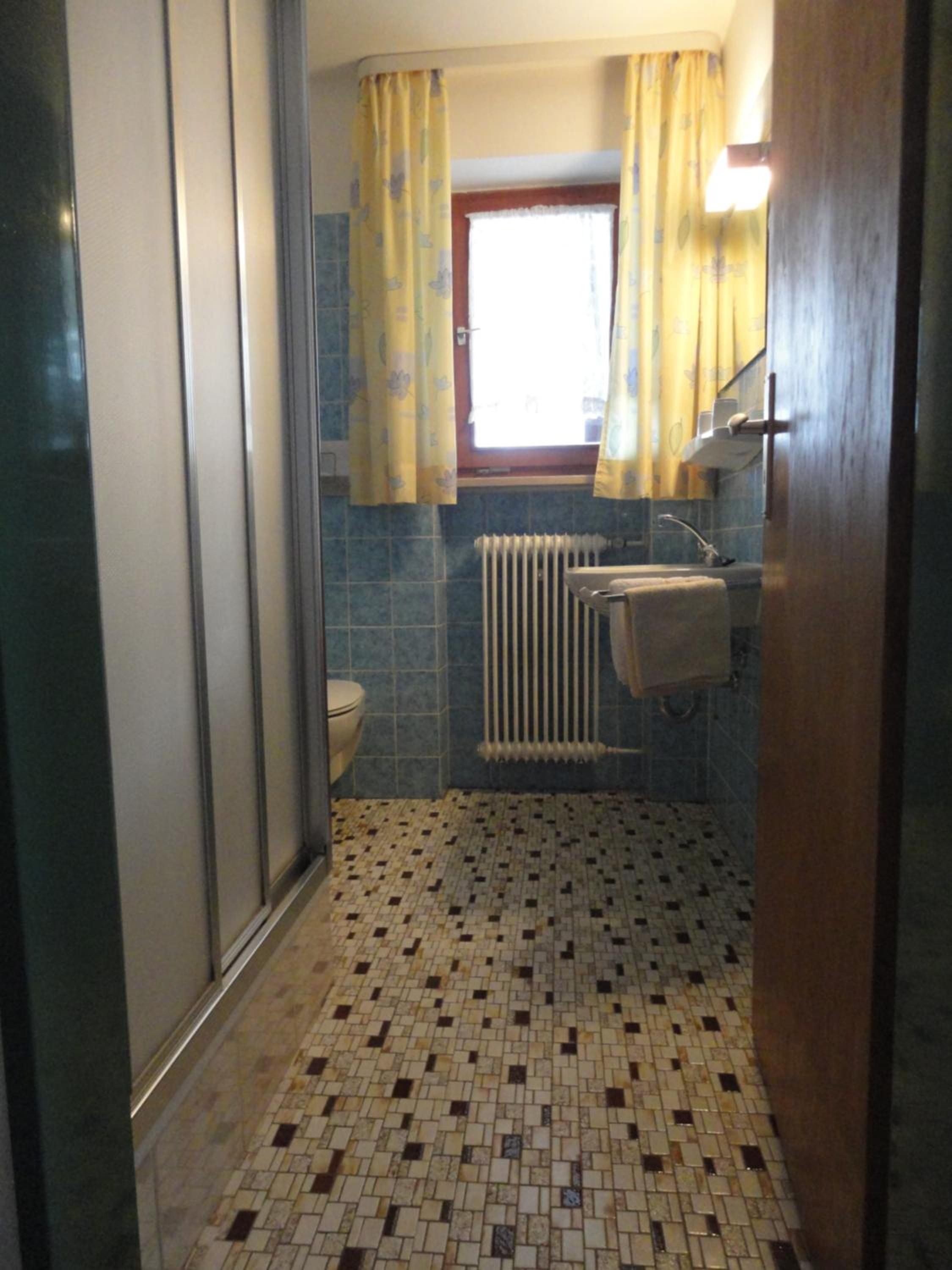 Budget Double Room photo 2