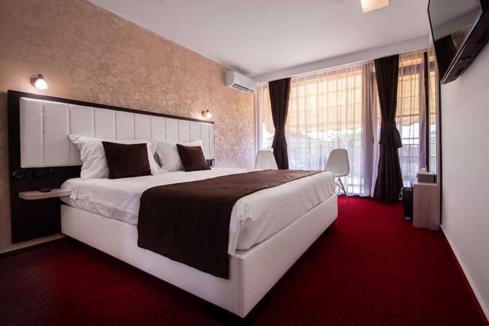 Double Room with Balcony photo 1