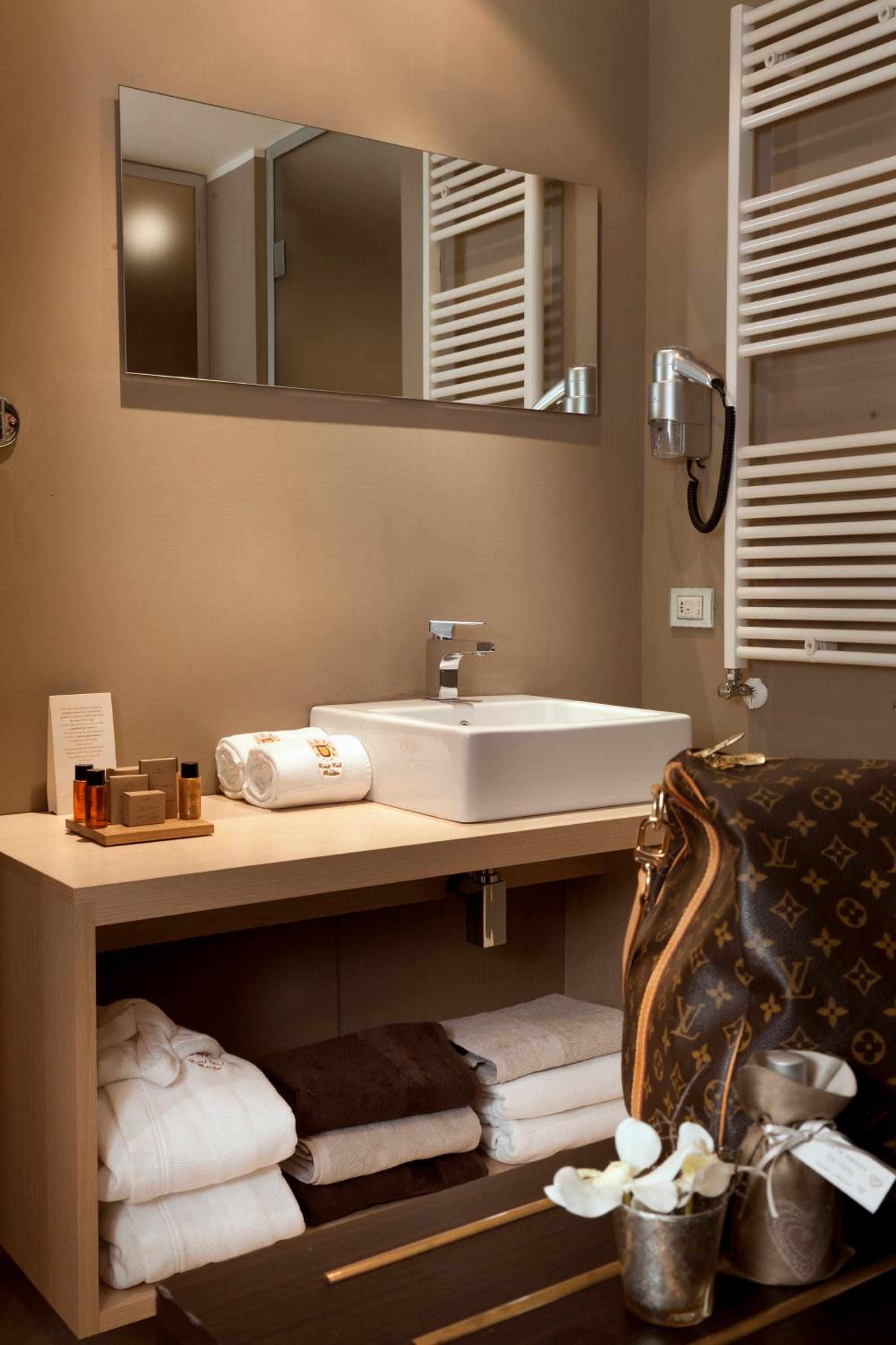 Suite photo 2