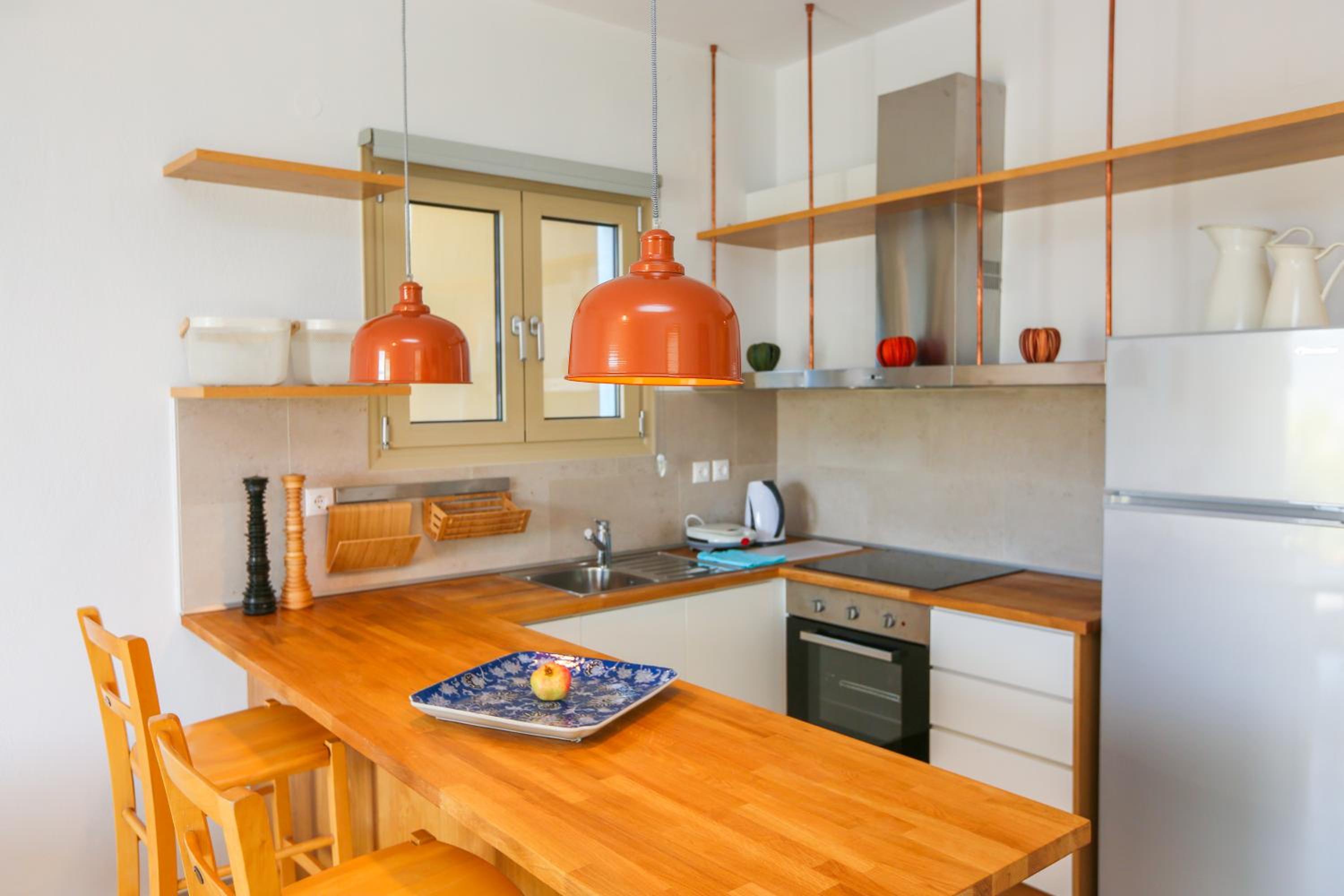 Executive Two-Bedroom Apartment with Sea View photo 3