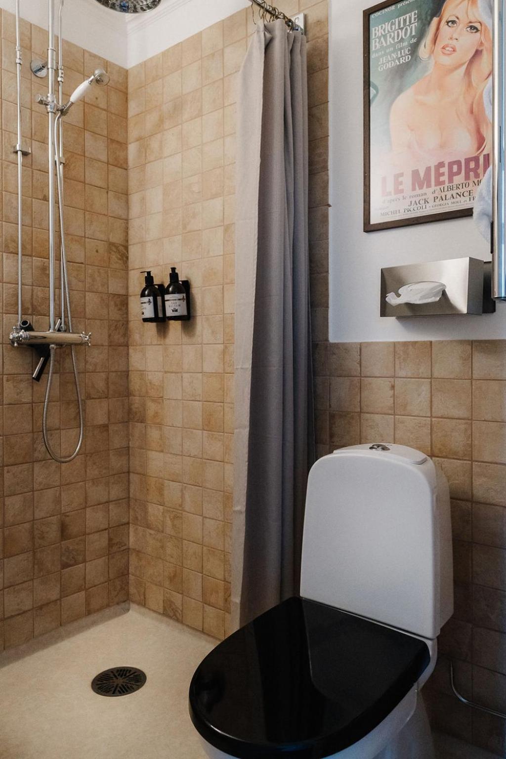 Small Double Room - Villa Piaf  photo 2