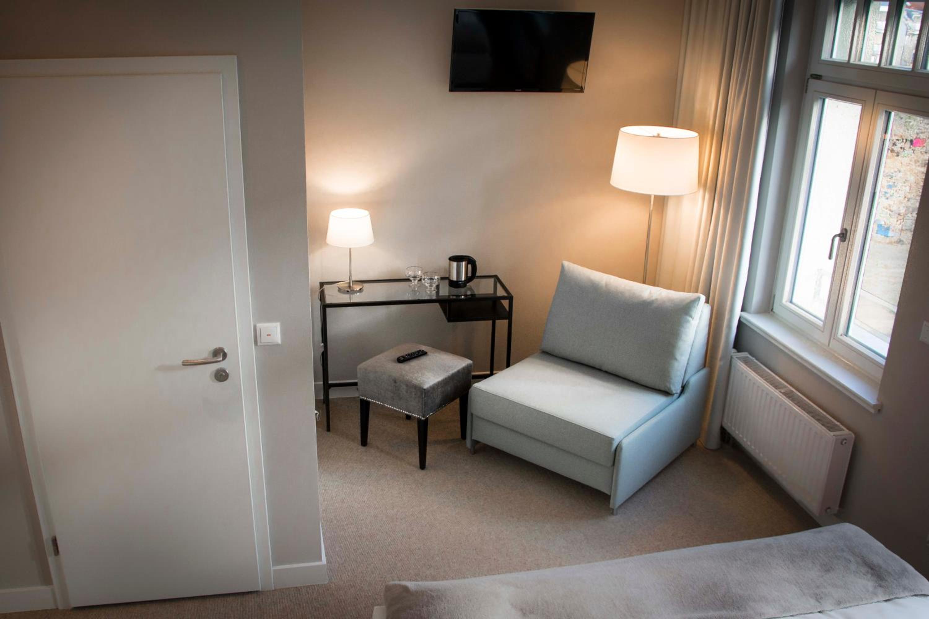 Double Room - Photo 3