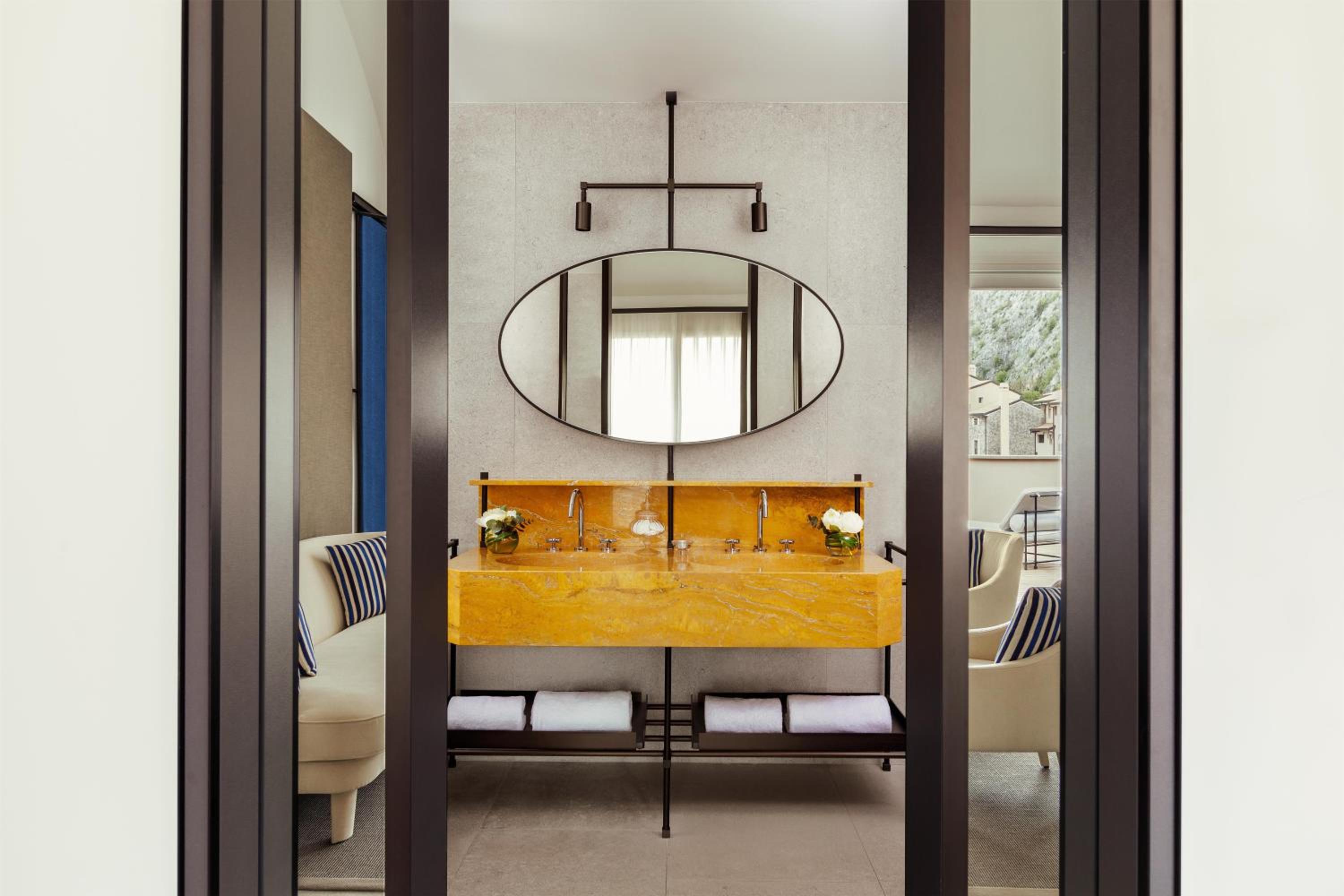 Presidential La Falisia Suite photo 2