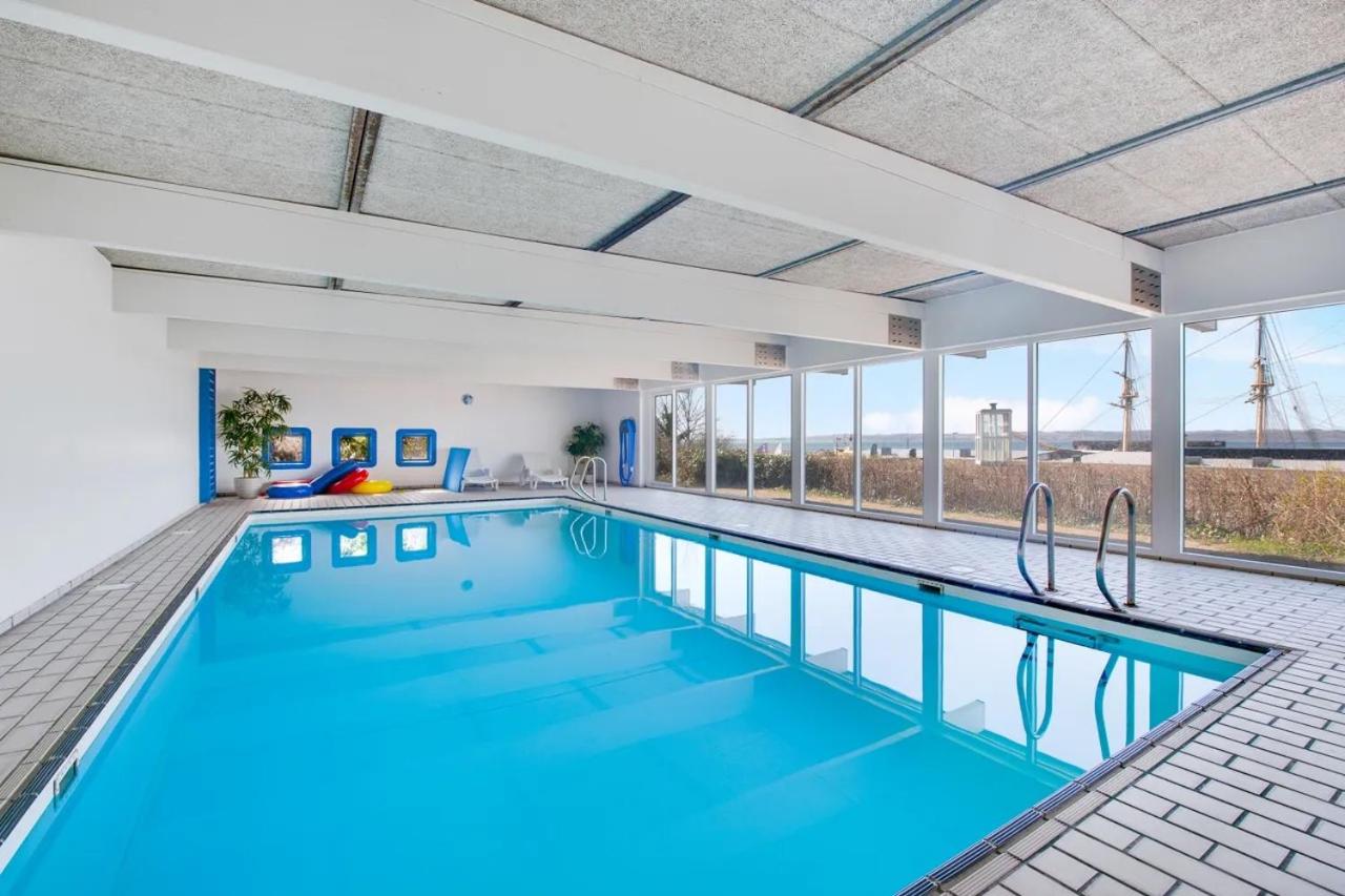 Two-Bedroom Apartment with Ocean View photo 1