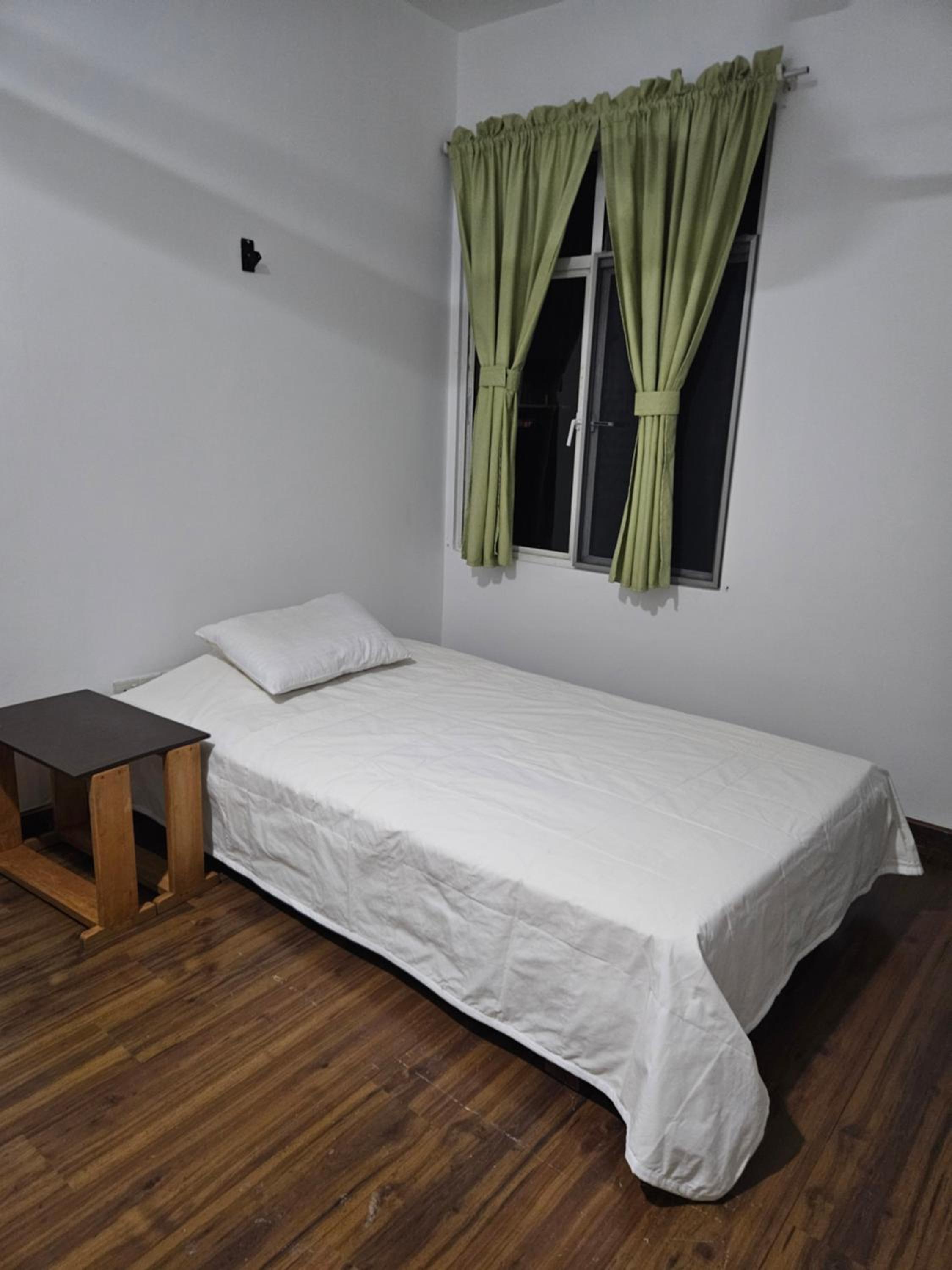 Budget Double Room photo 3