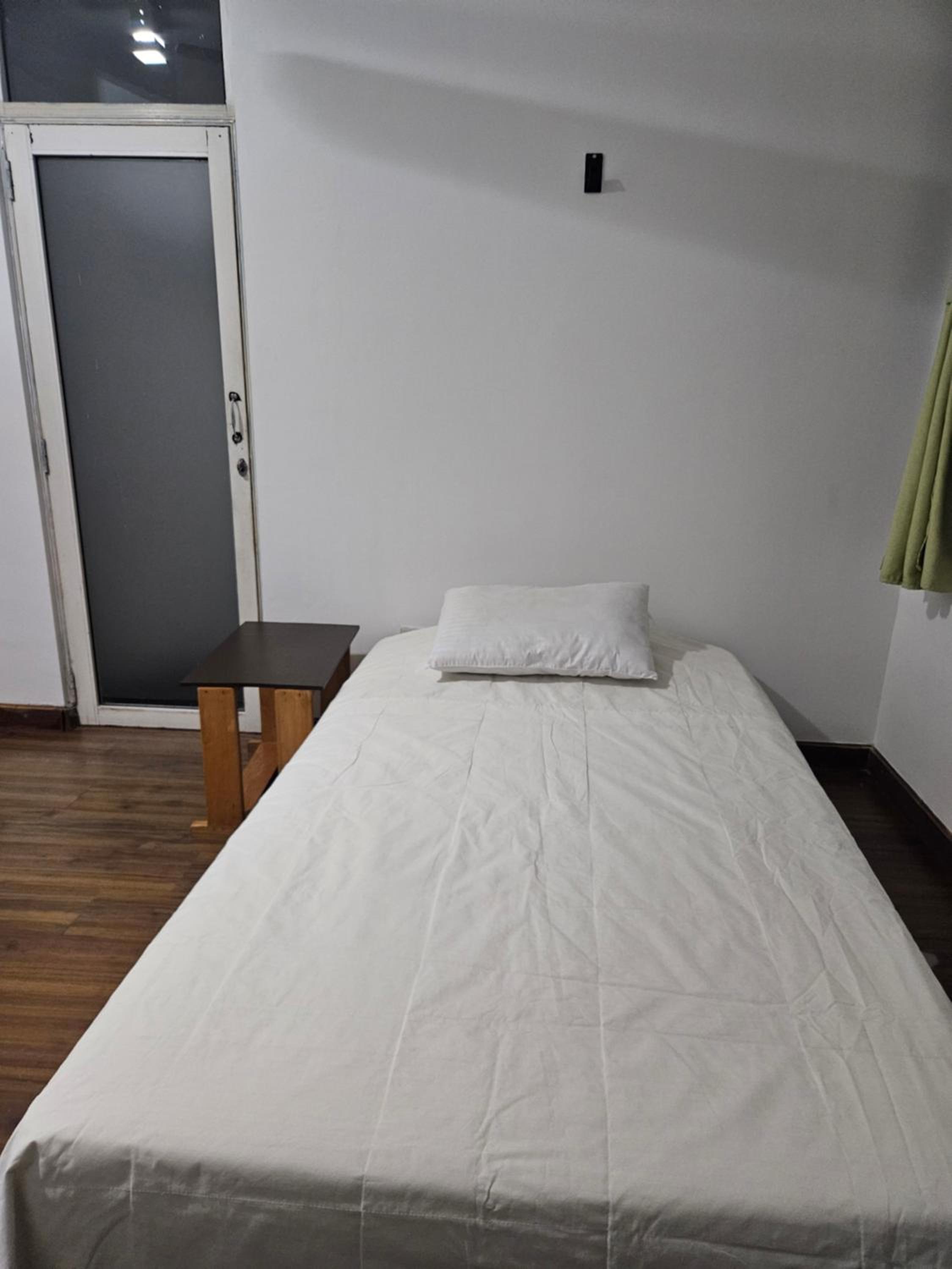 Budget Double Room photo 2