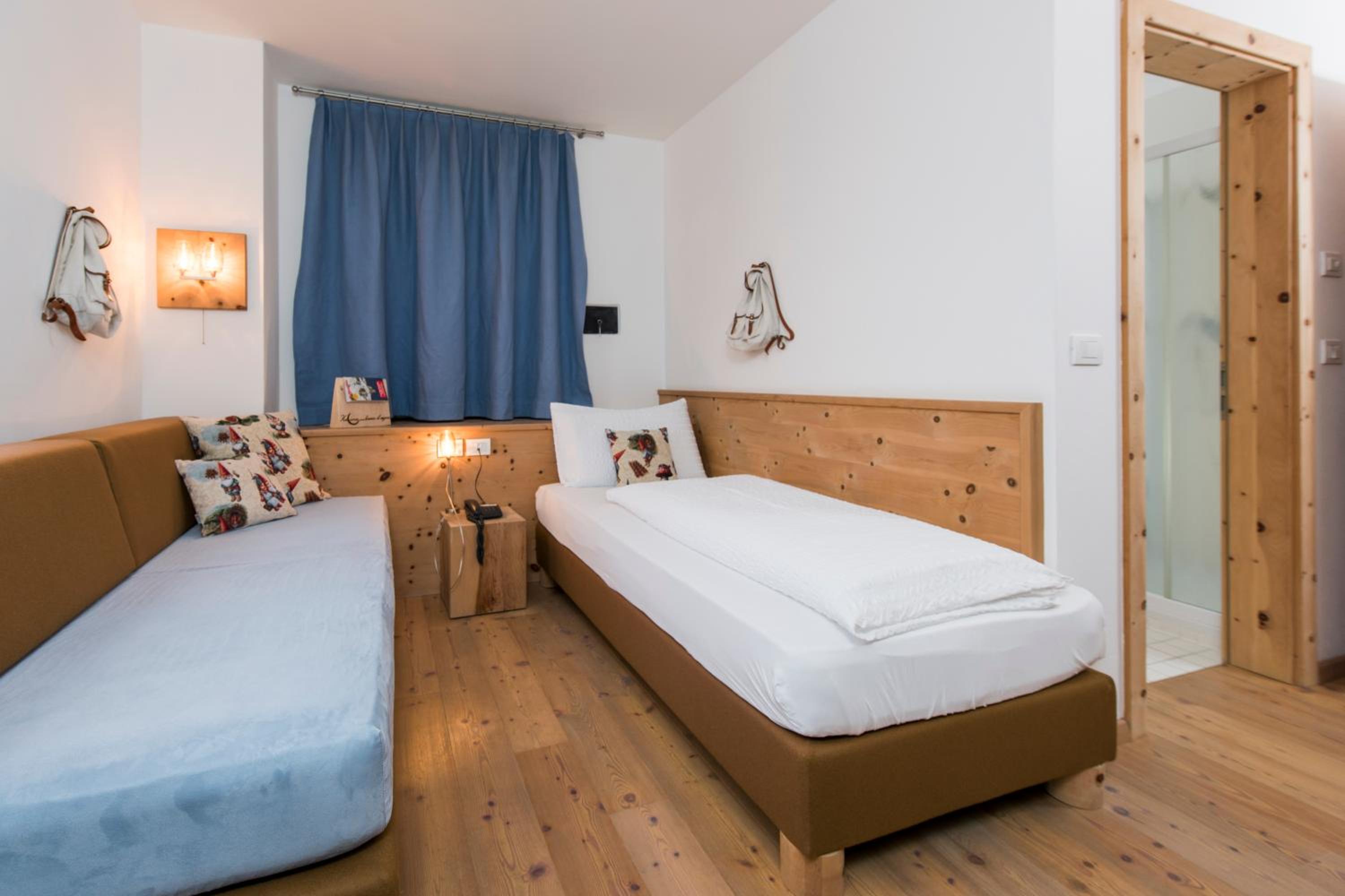 Standard Double or Twin Room photo 1