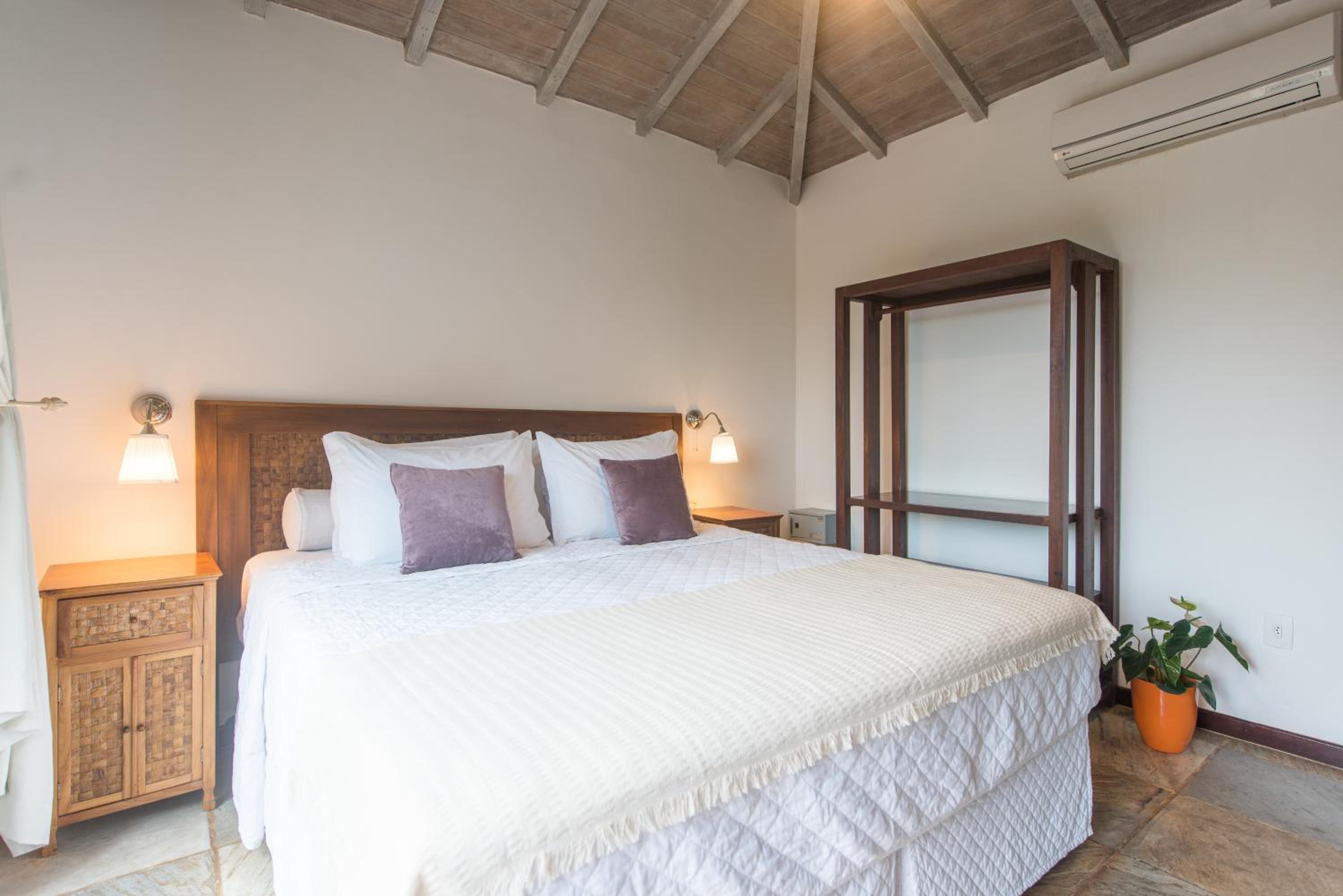 Standard Room - Photo 7