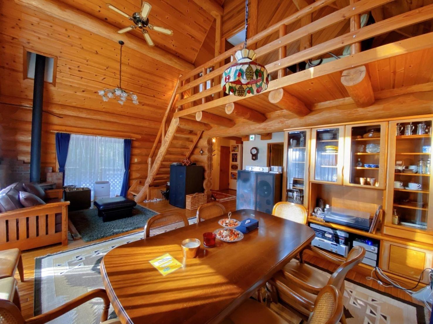 Villa photo 2