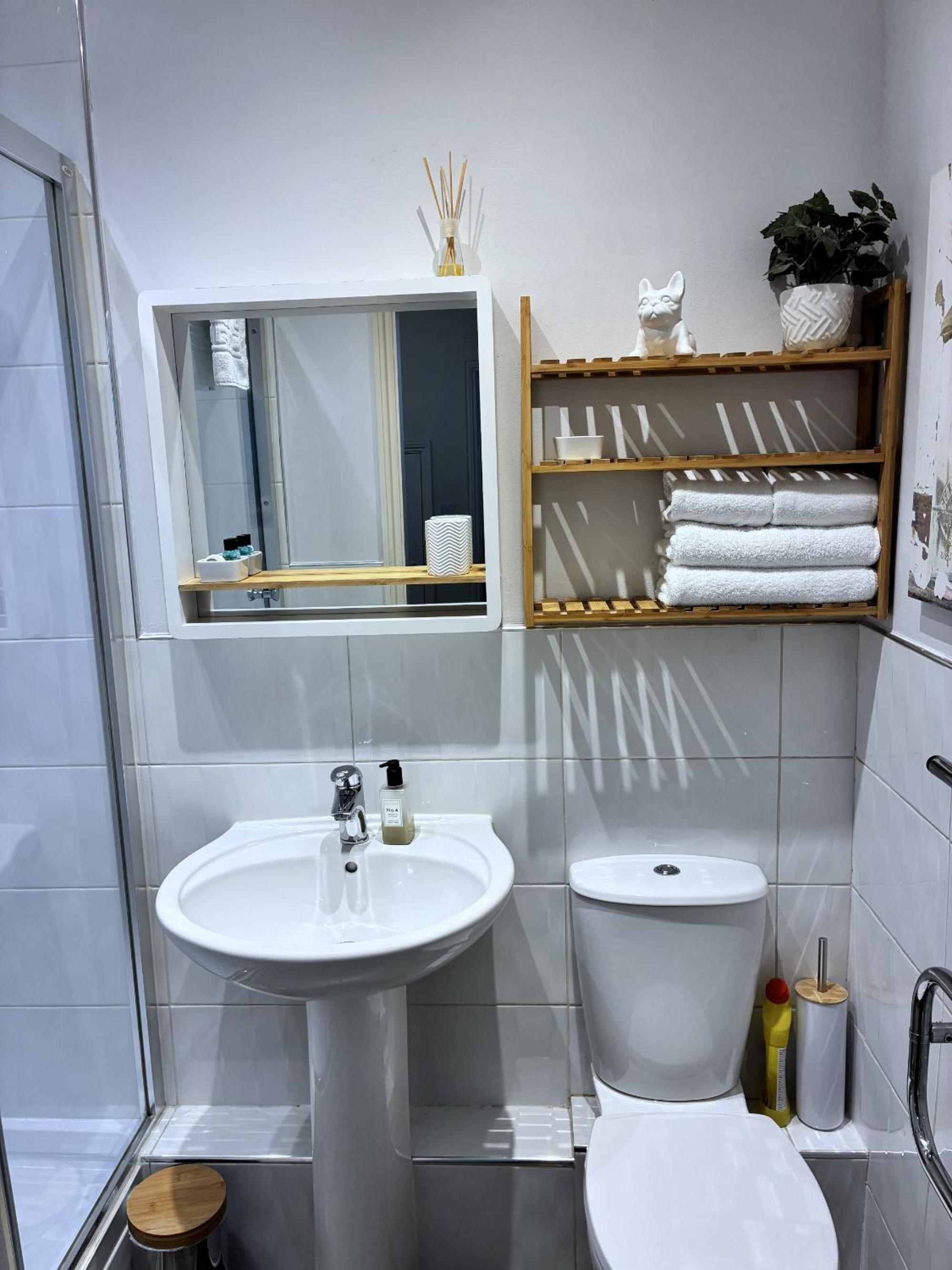 One-Bedroom Suite