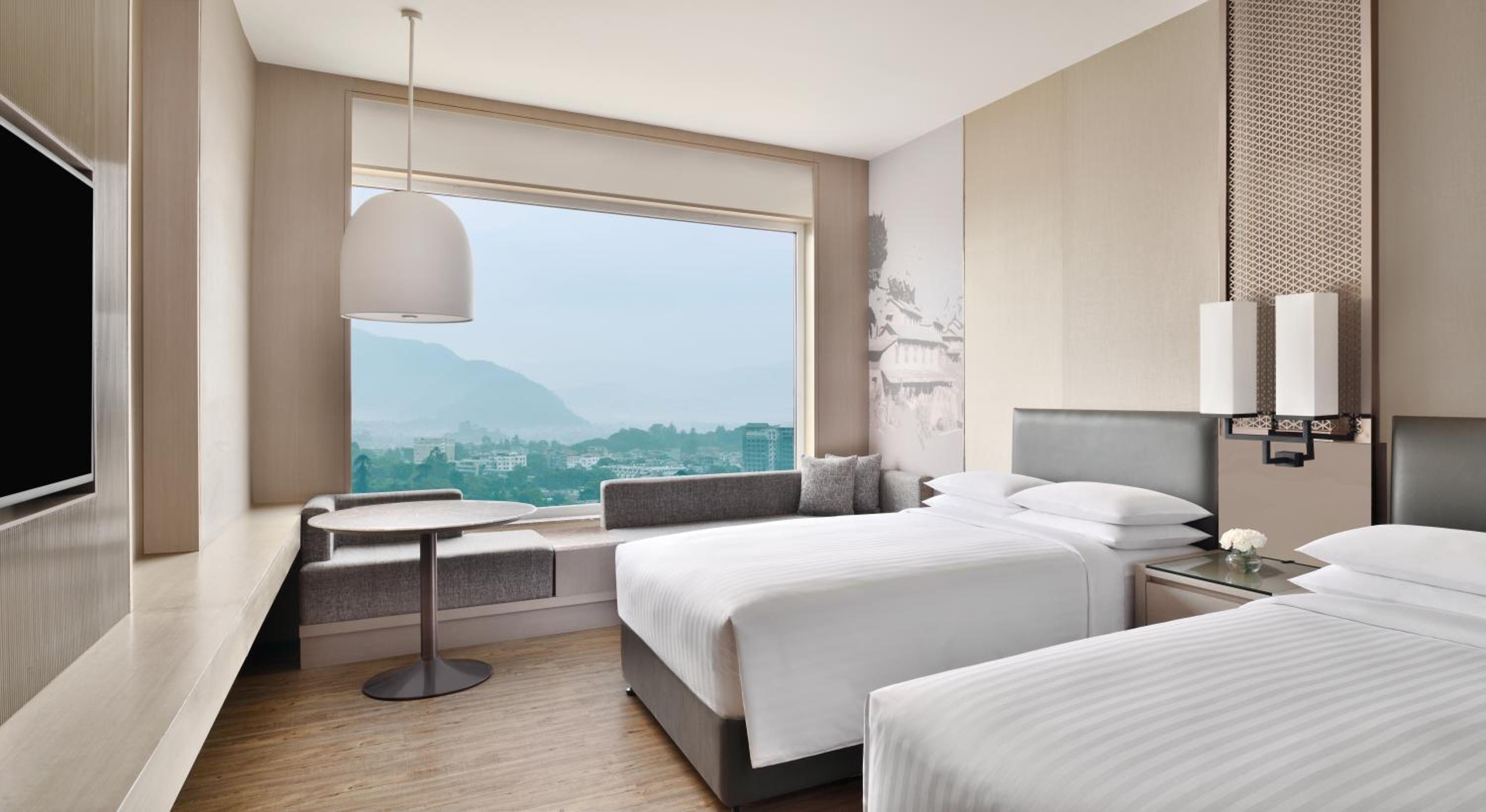 Premier Twin Room - Photo 4