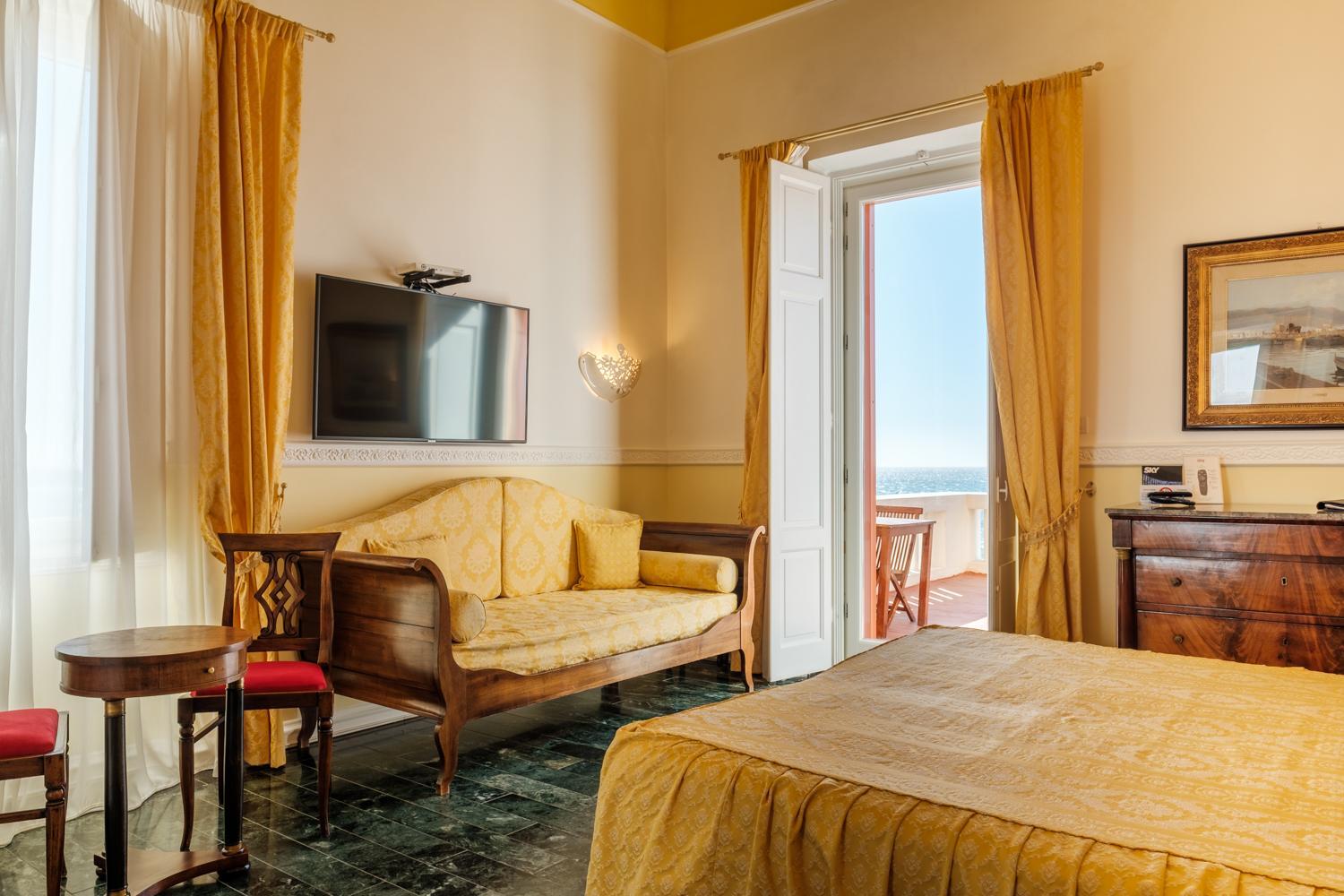 Triple Room with Balcony photo 3