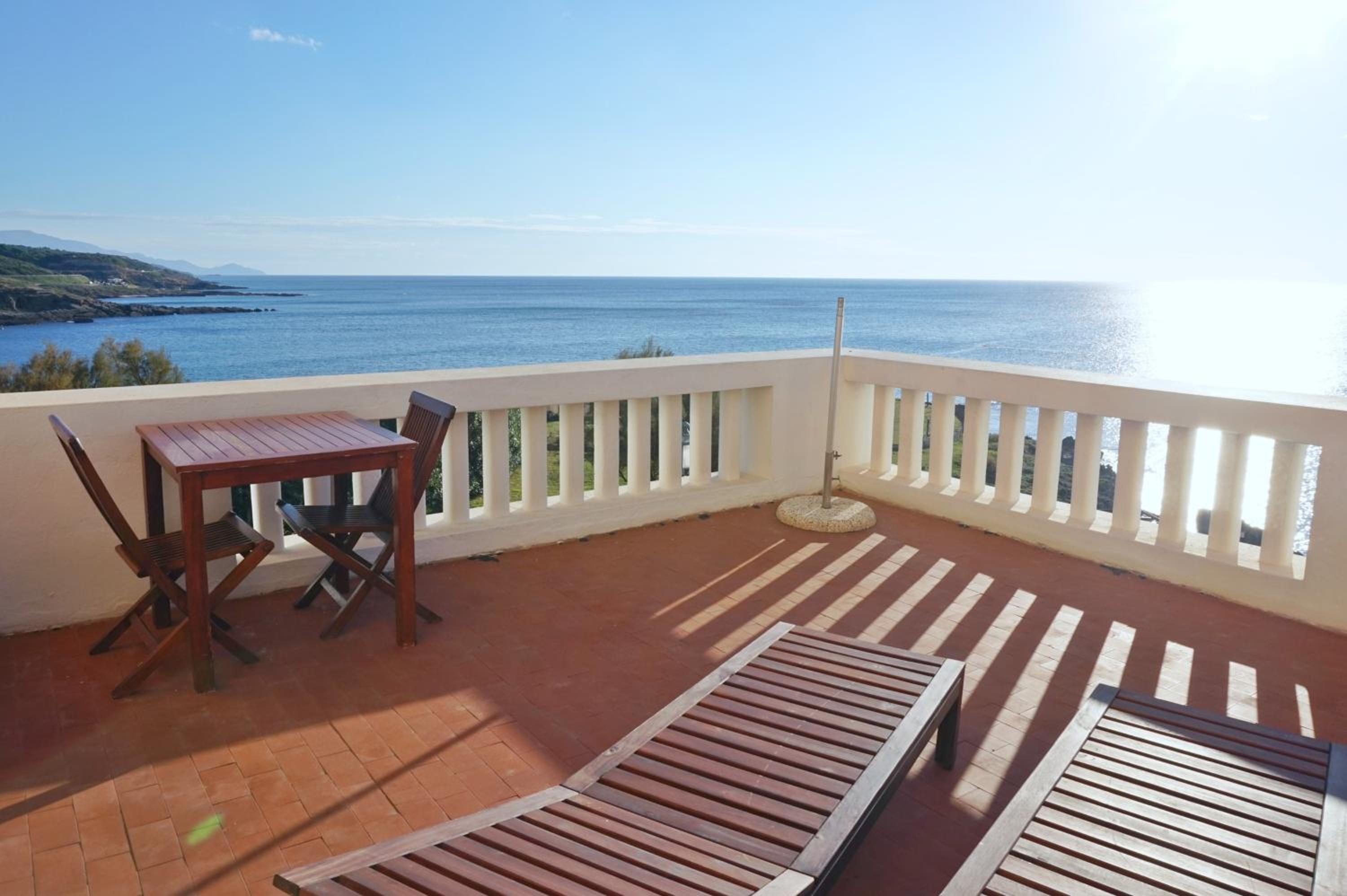 Triple Room with Balcony photo 2