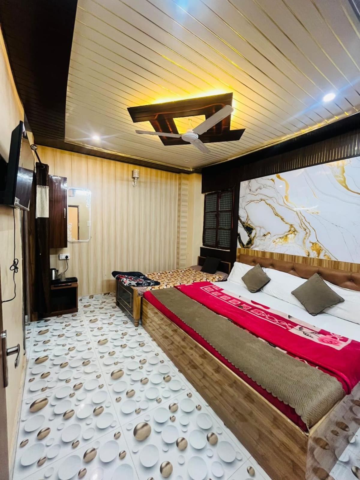 Two-Bedroom Suite