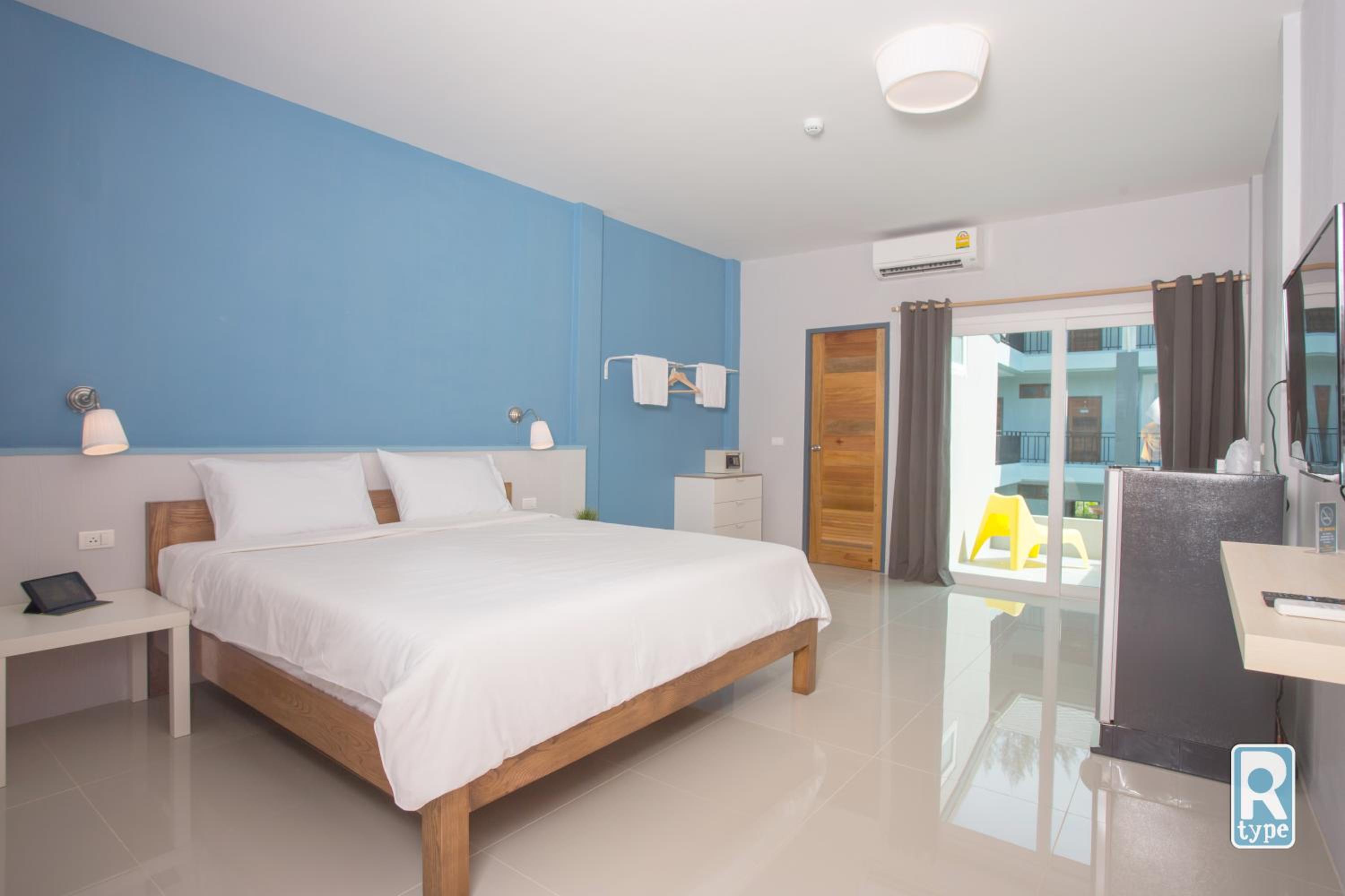 Standard Double Room photo 3