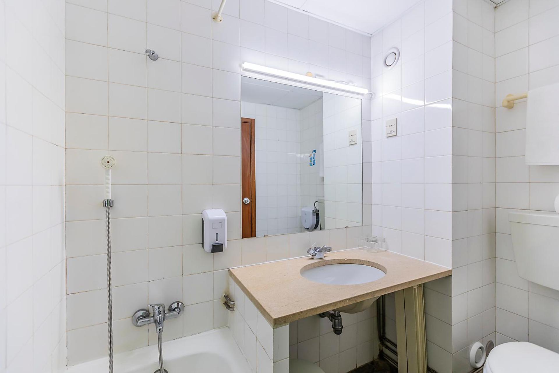 Standard Single Room photo 2