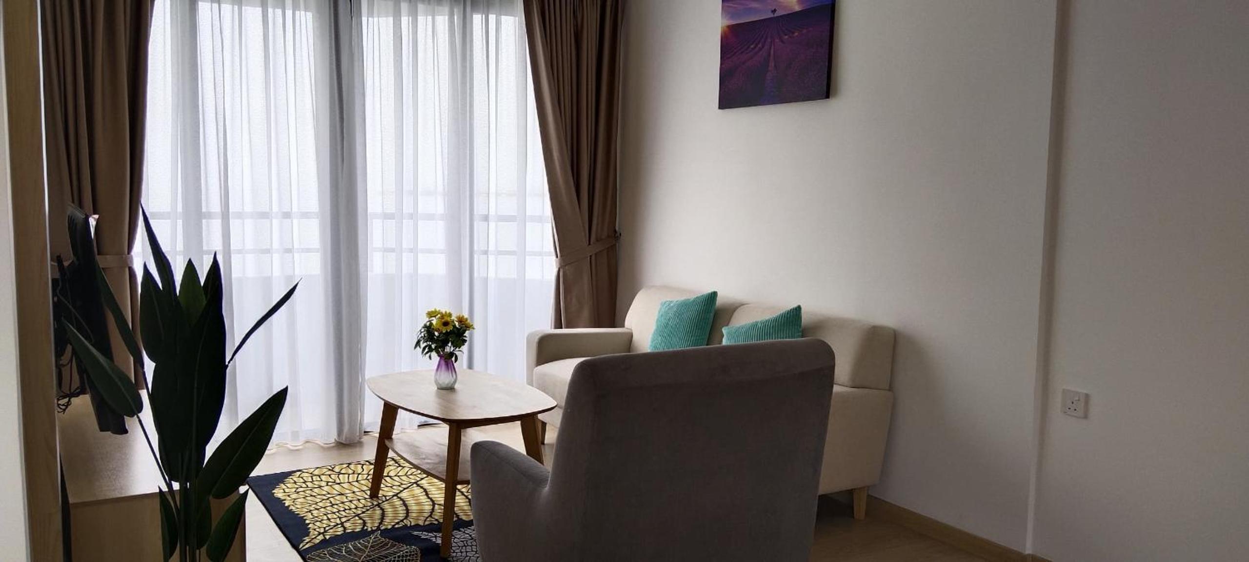 Two-Bedroom Apartment with Balcony and Sea View