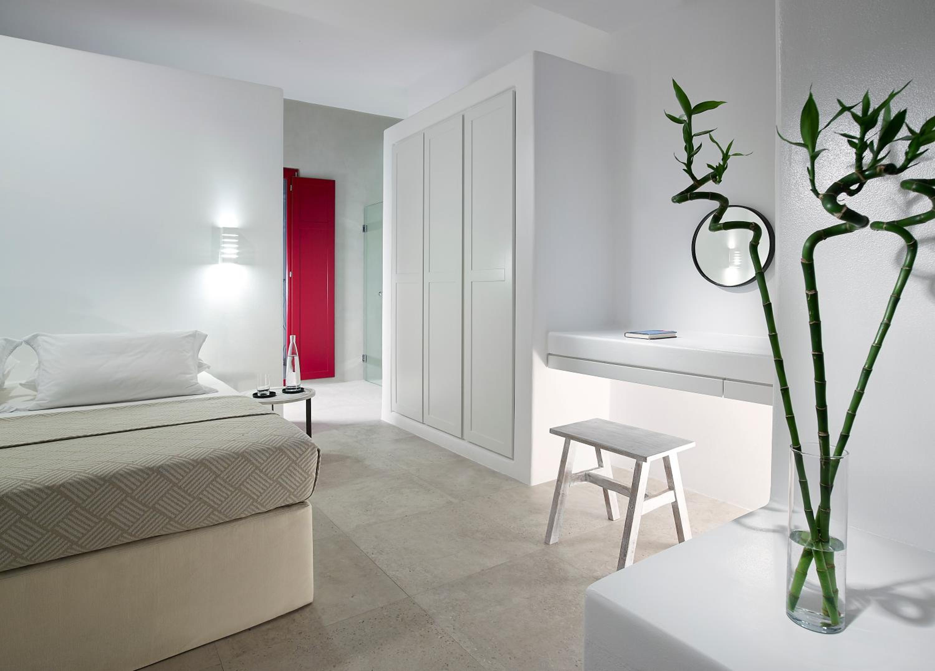 Deluxe Suite with Sea View photo 3