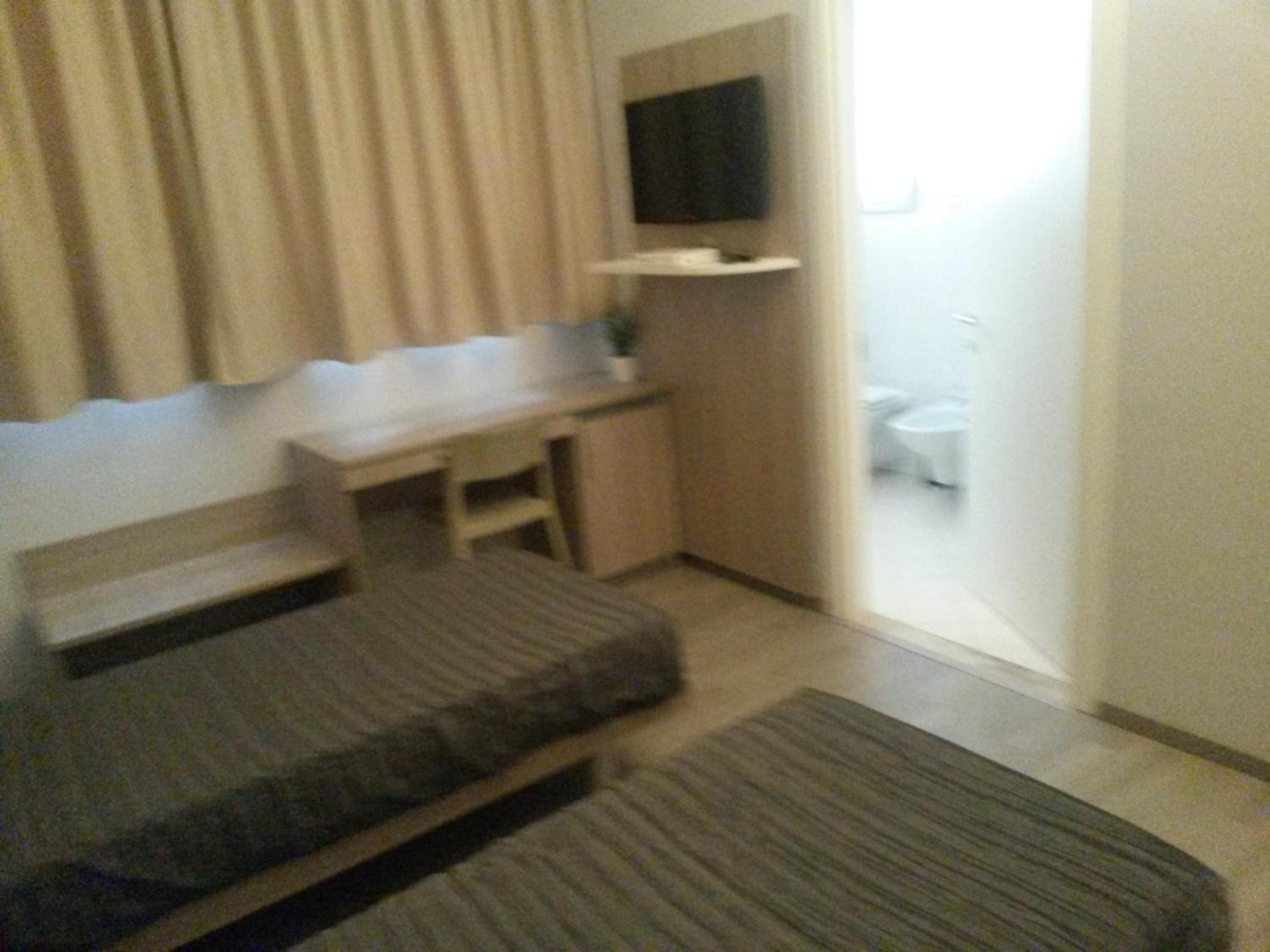 Superior Twin Room photo 3