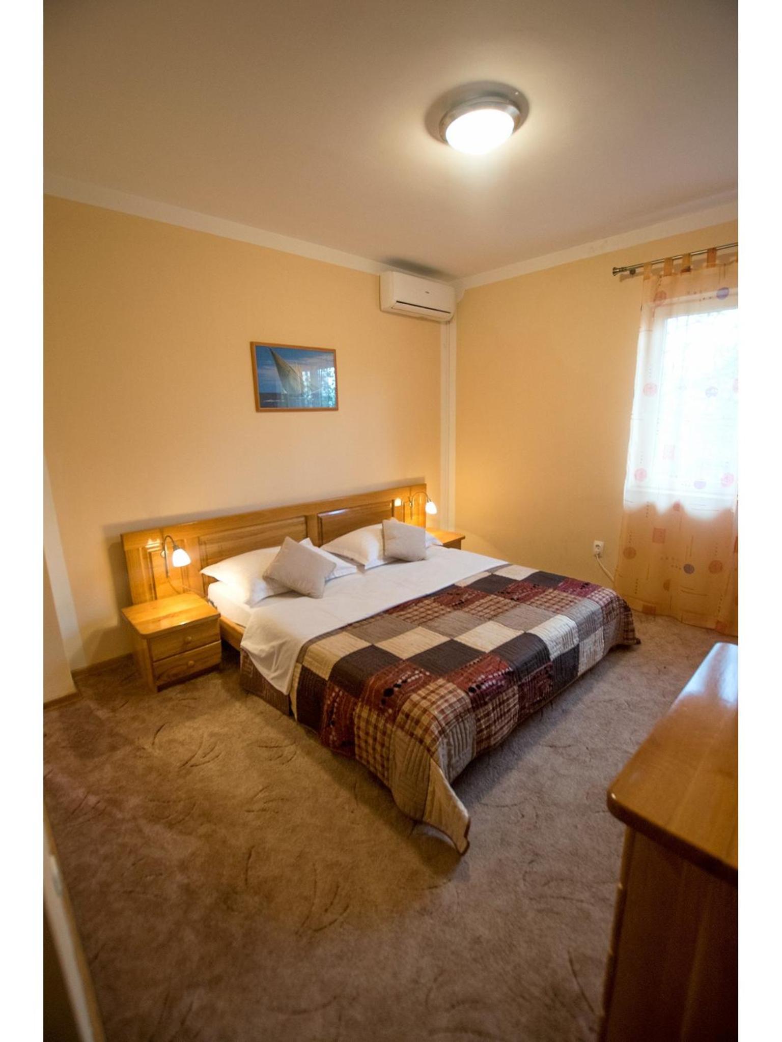 Apartment - Ground Floor photo 1