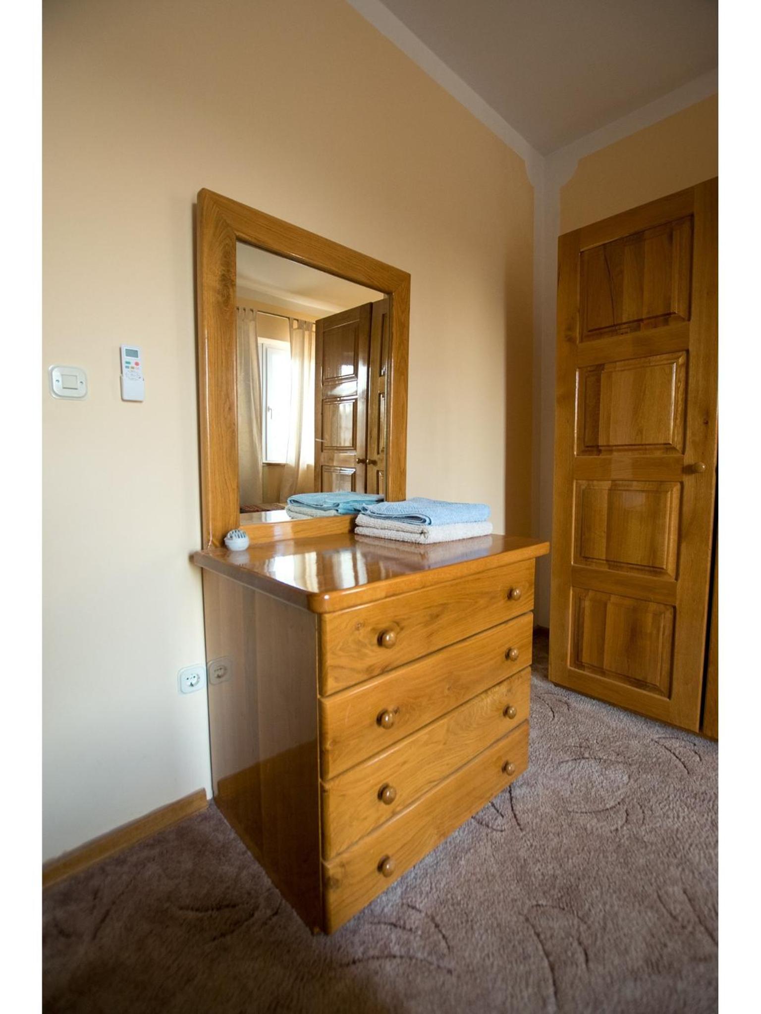 Apartment - Ground Floor photo 3