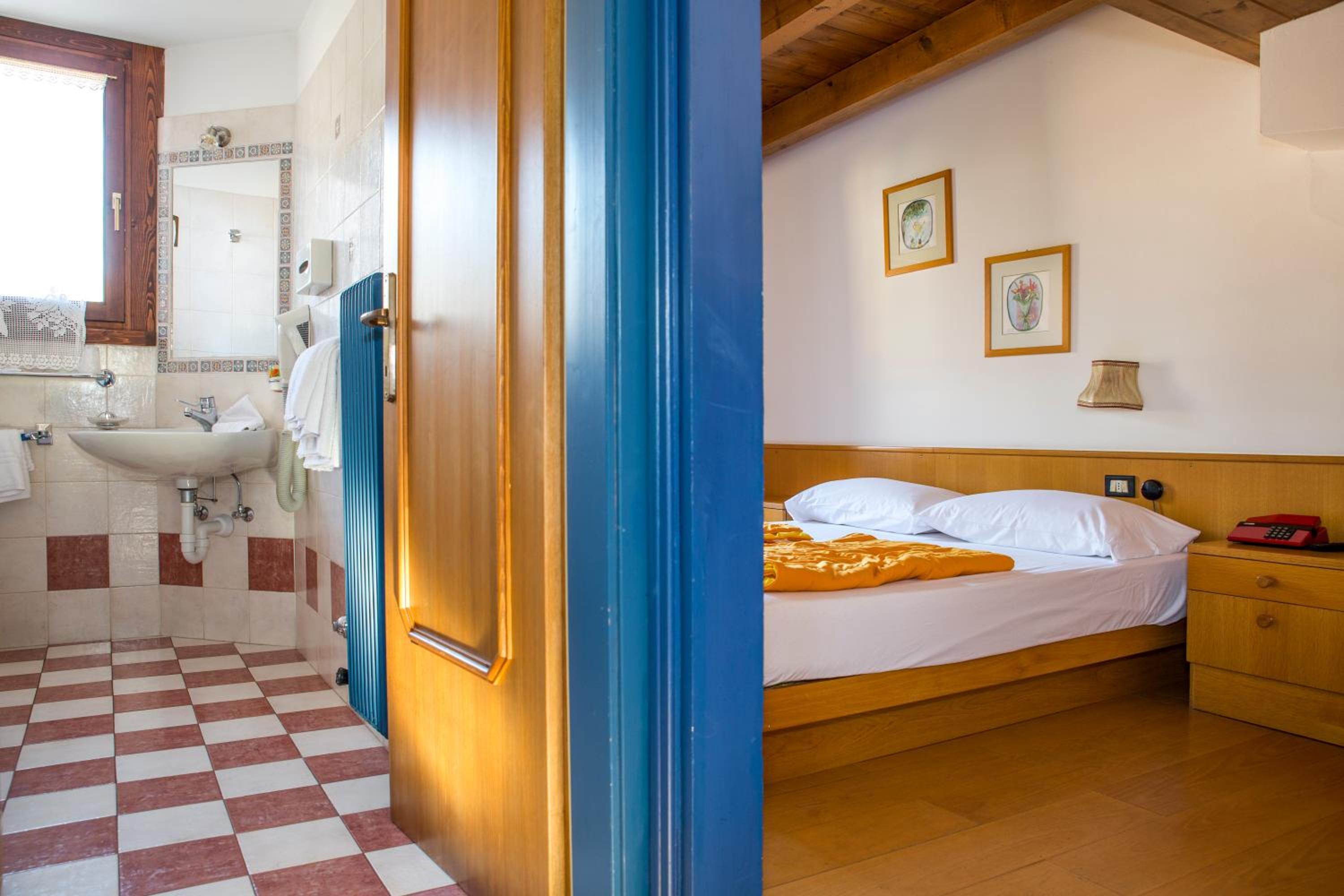 Double Room photo 2