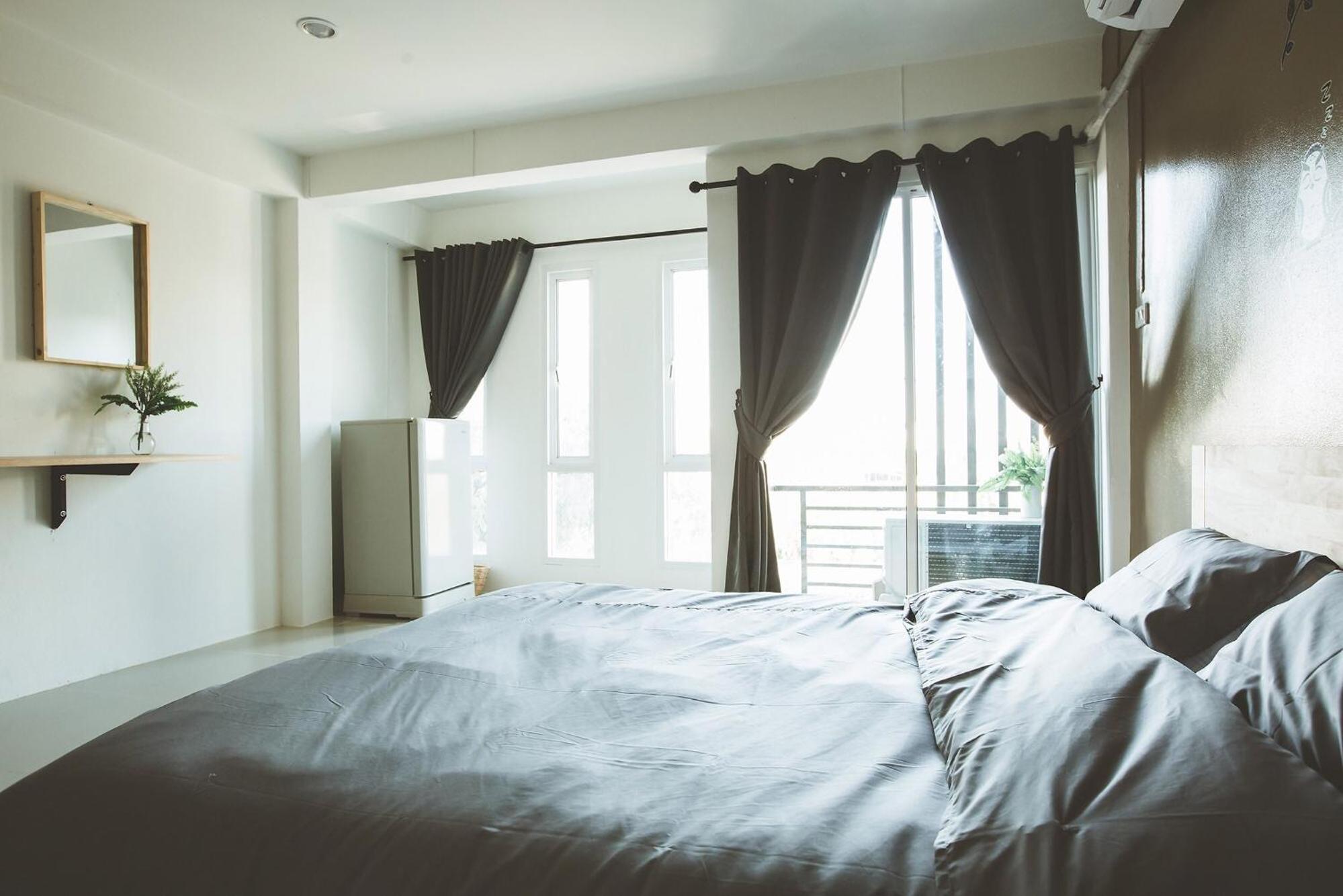 Queen Room with Balcony photo 1