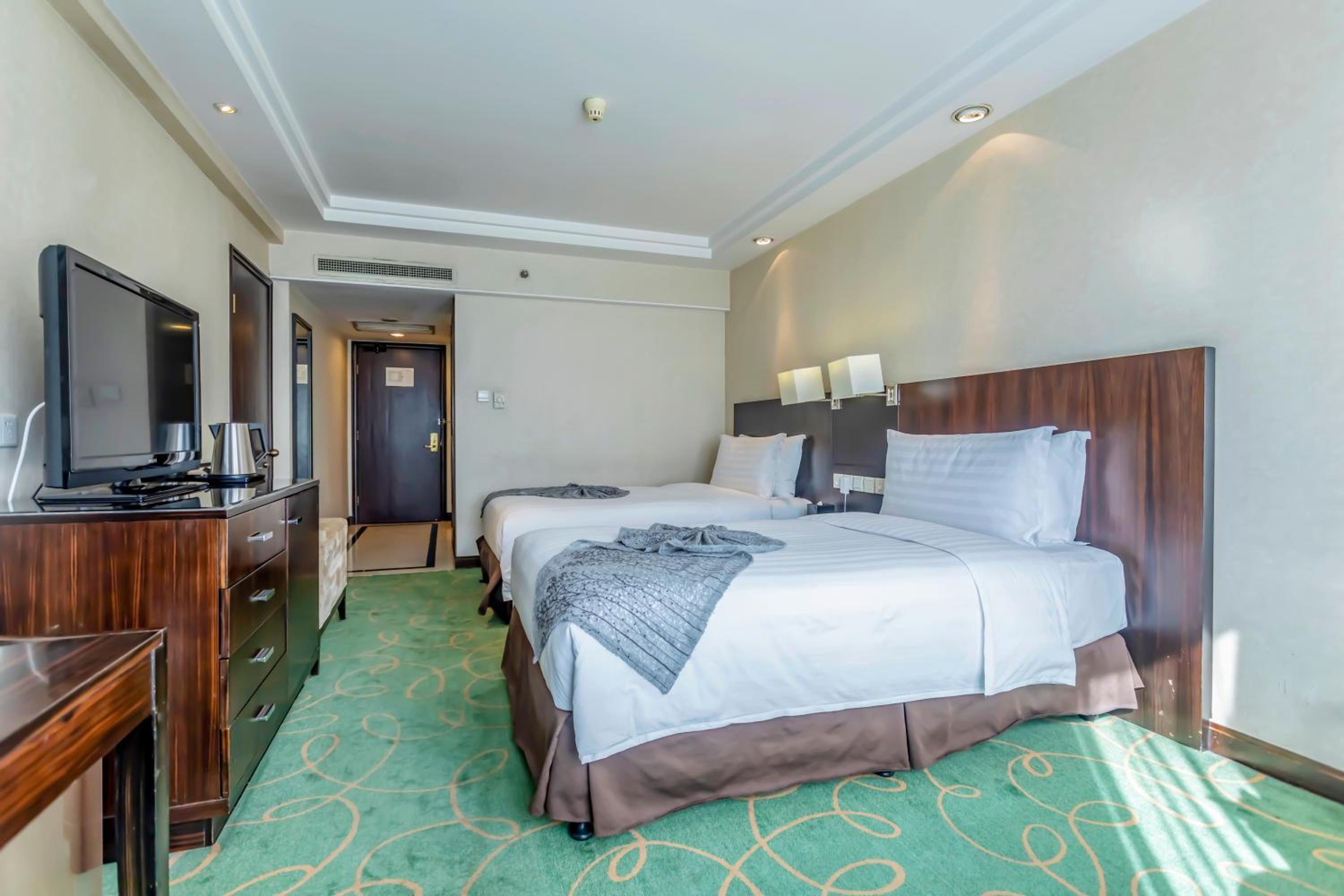 Deluxe Twin Room - Photo 3
